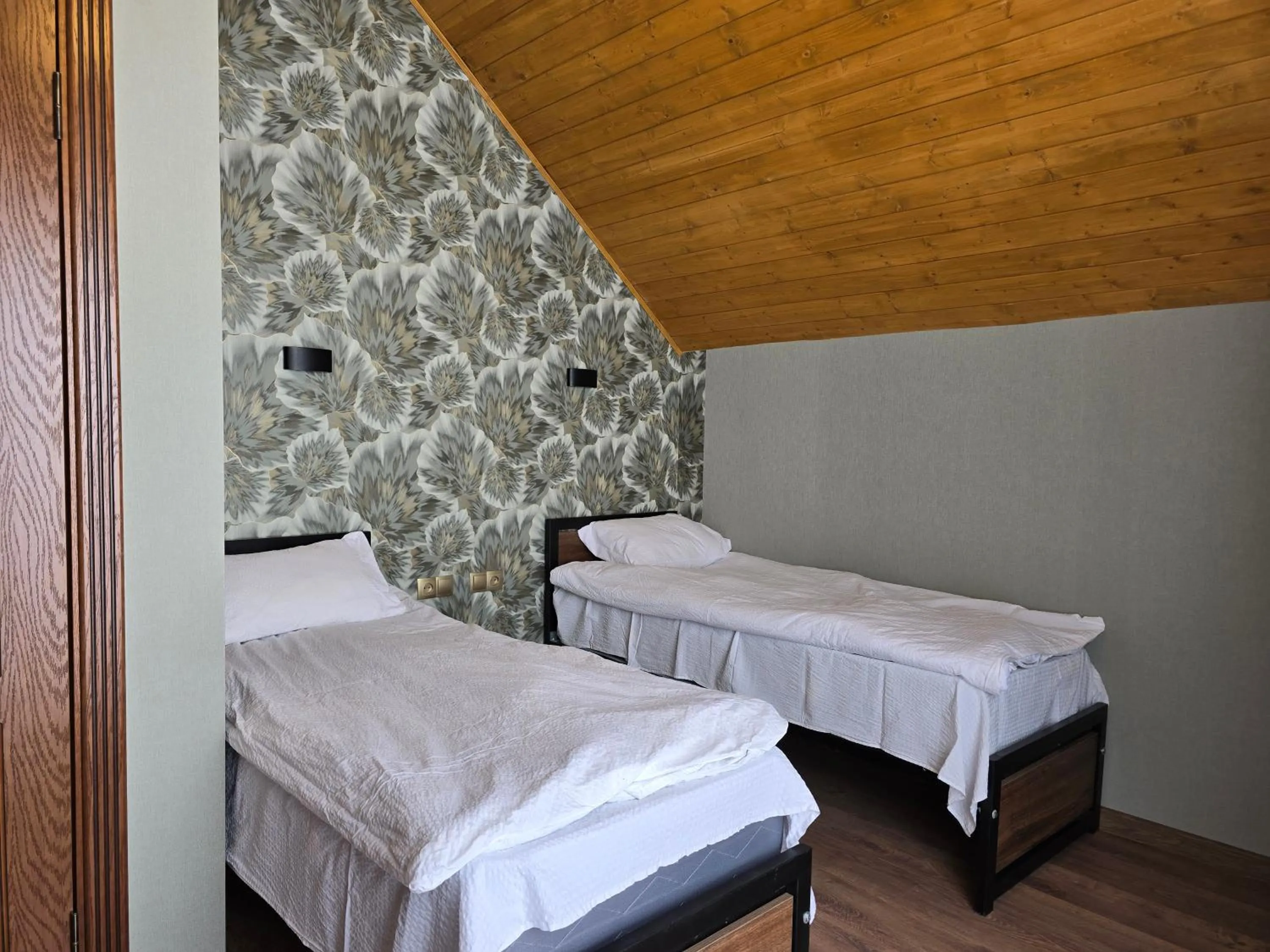 Bed in Kazbegi Folk Cottages