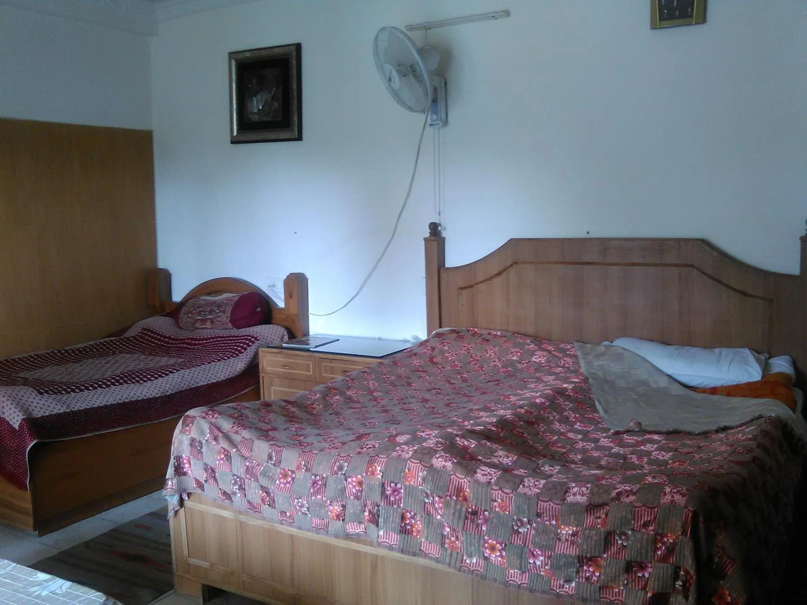 Bed in Hotel Centre Point Resorts Palampur