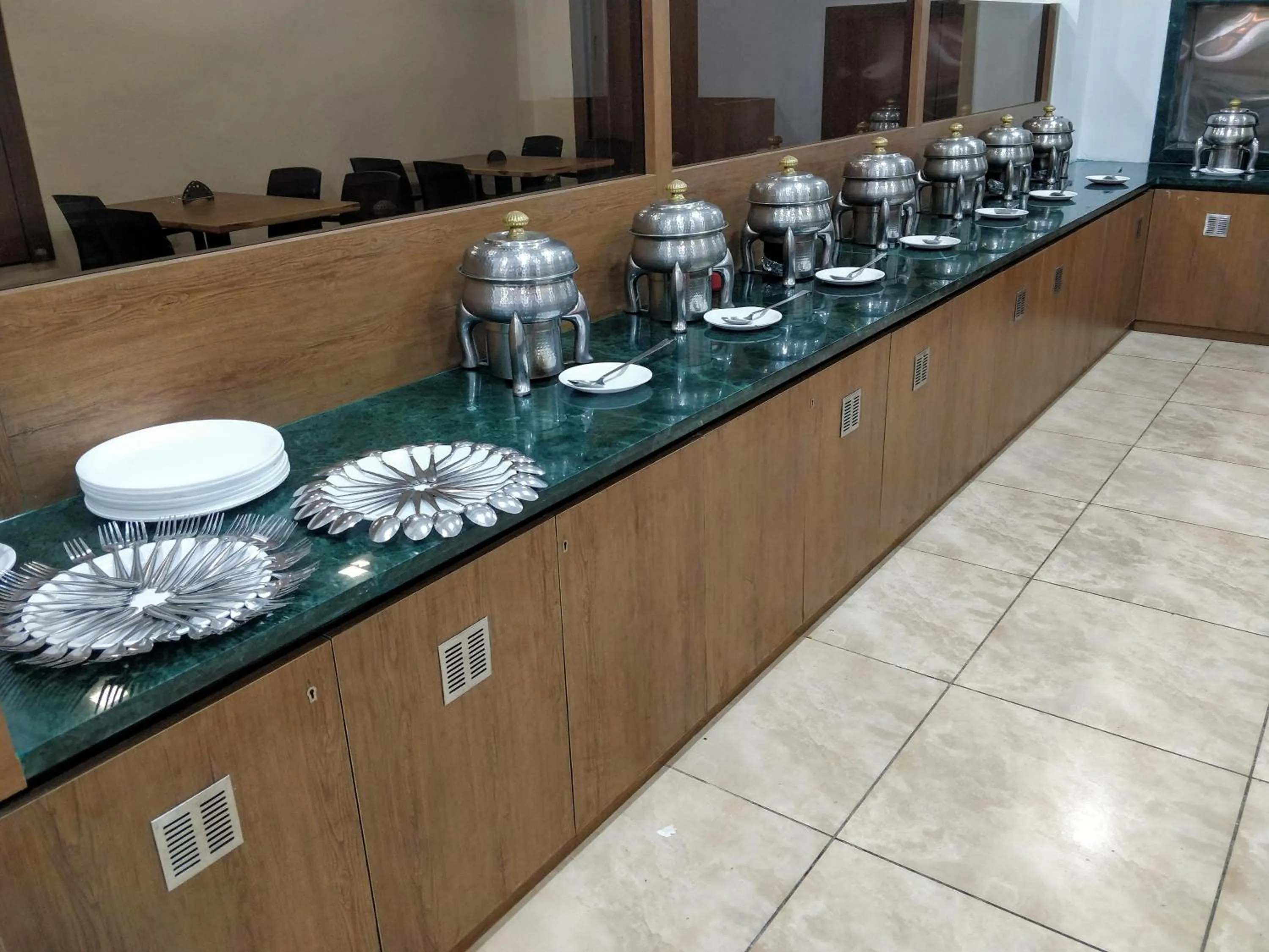 Restaurant/places to eat in Dew Drops Boutique Retreat