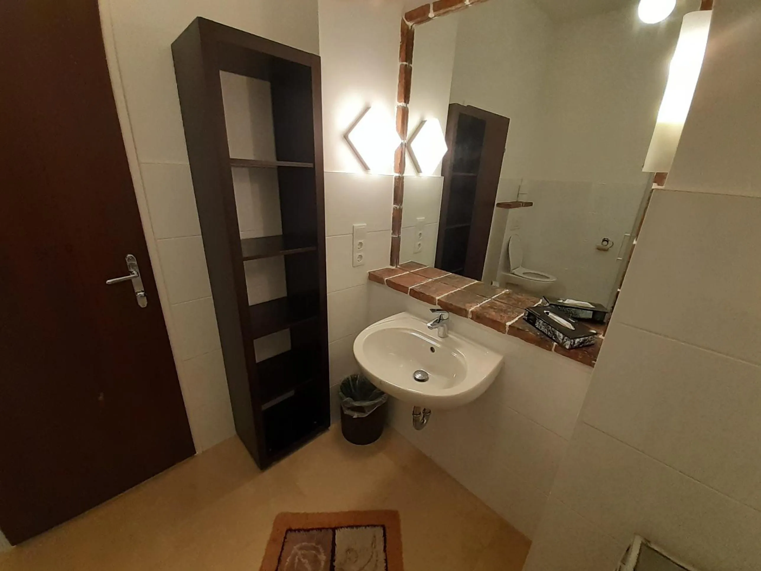 Bathroom in HappyHostel