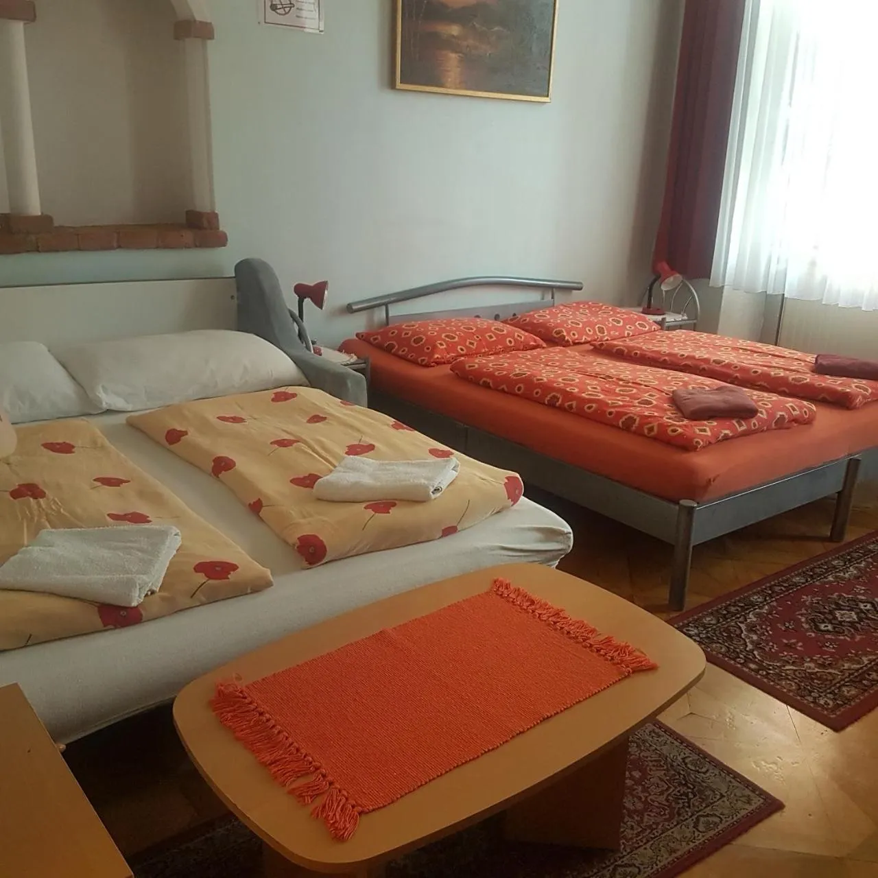 Living room, Bed in HappyHostel