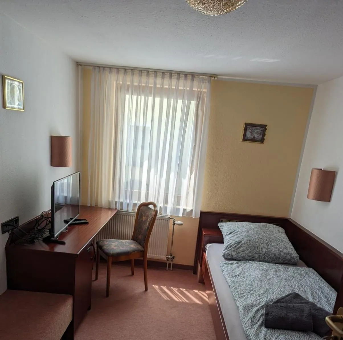 Bed in Traditionshotel Goldener Löwe