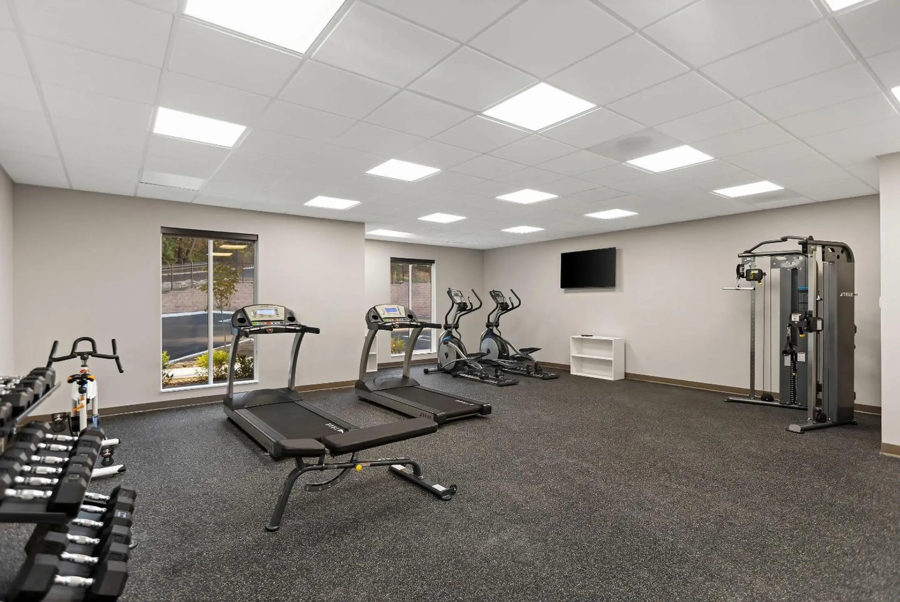 Fitness centre/facilities in MainStay Suites Gatlinburg Downtown Area Fitness centre/facilities in MainStay Suites Gatlinburg Downtown Area