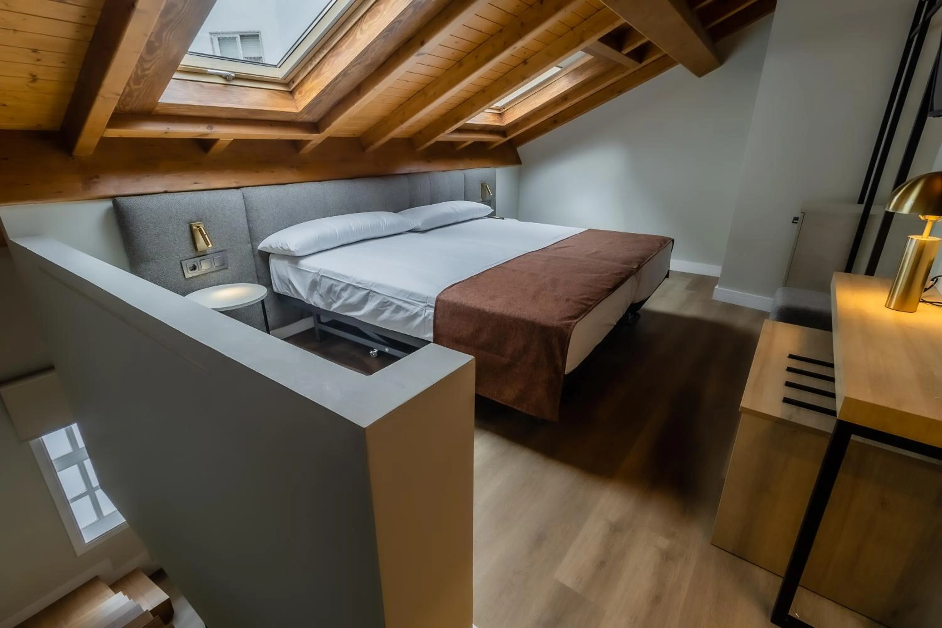 Bed in HOTEL CORONA DE PADRÓN