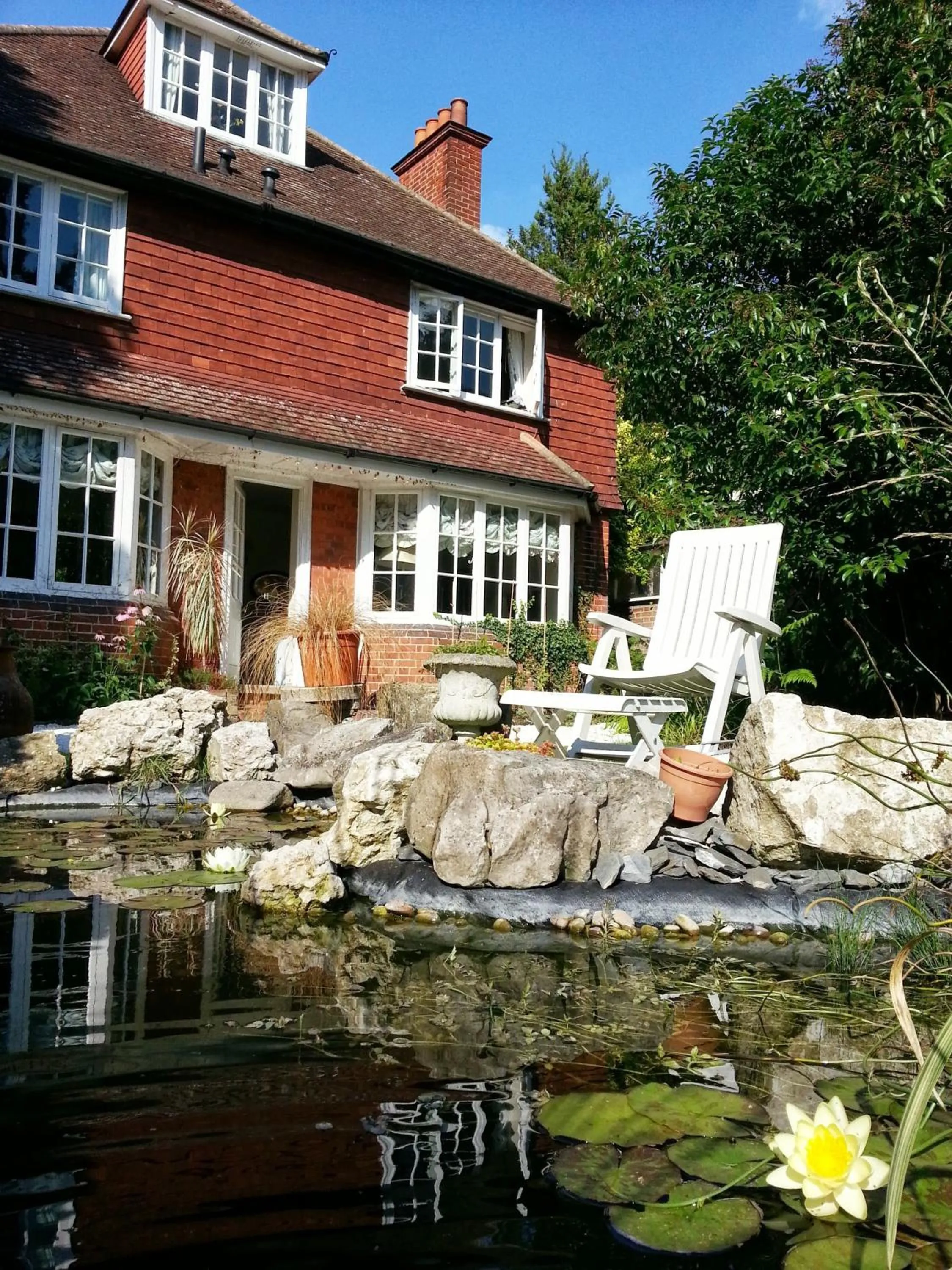 Facade/entrance in Rosemead Guest House