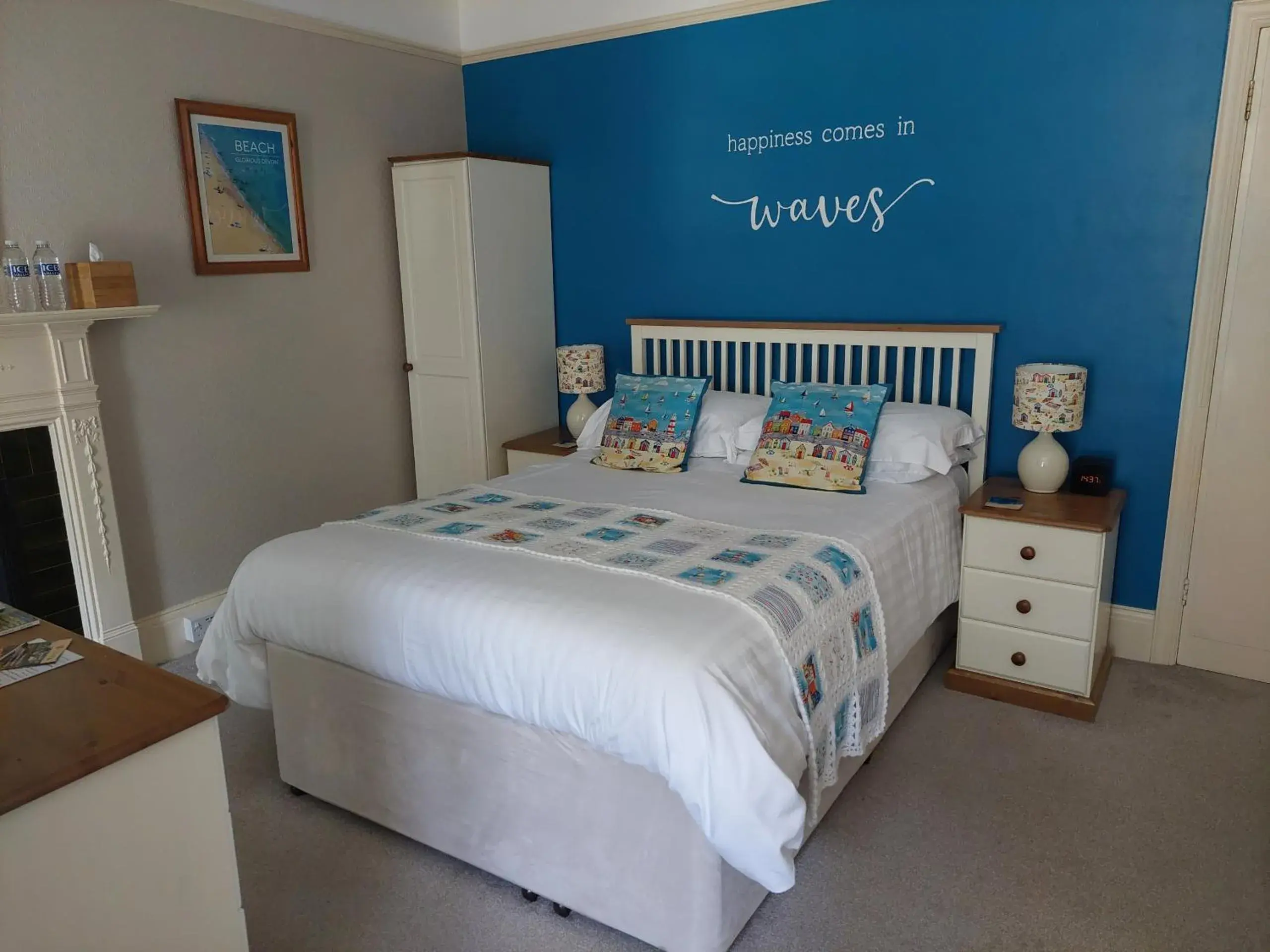 Double Room with Private Bathroom in The Denes Guest House Double Room with Private Bathroom in The Denes Guest House