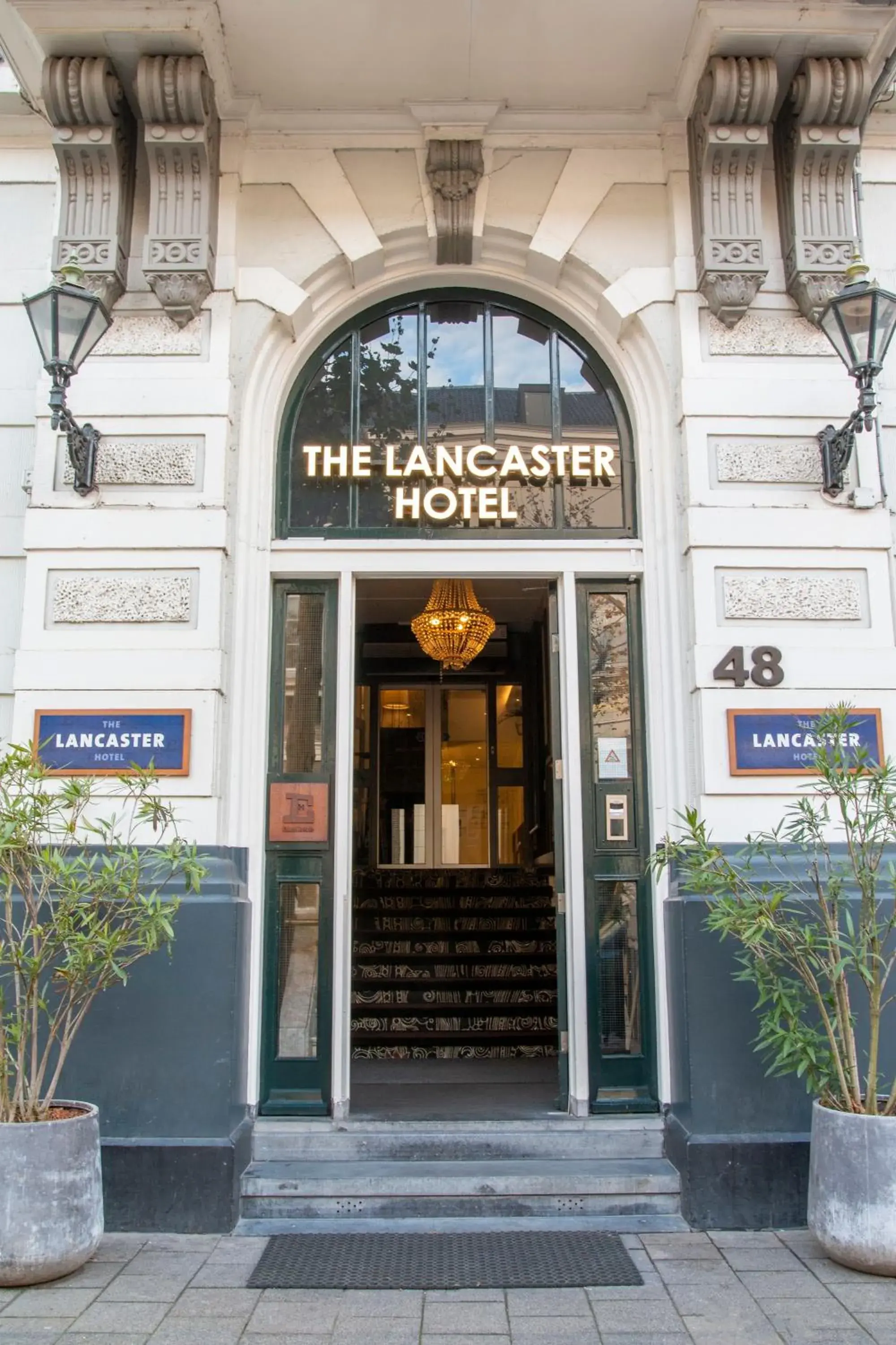 Property building in Leonardo Boutique Hotel The Lancaster Hotel Amsterdam Property building in Leonardo Boutique Hotel The Lancaster Hotel Amsterdam