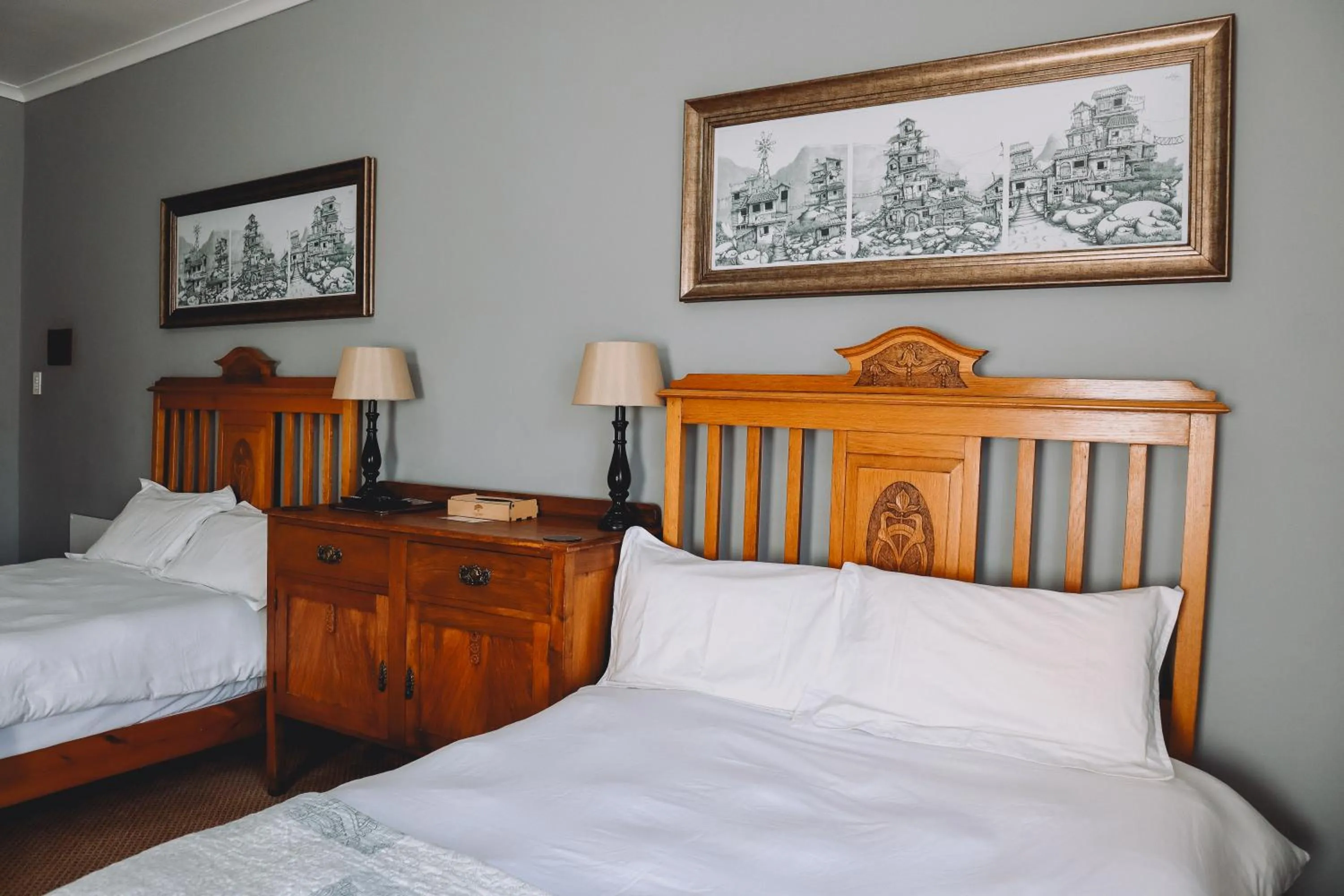 Bed in Assegaaibosch Country Lodge