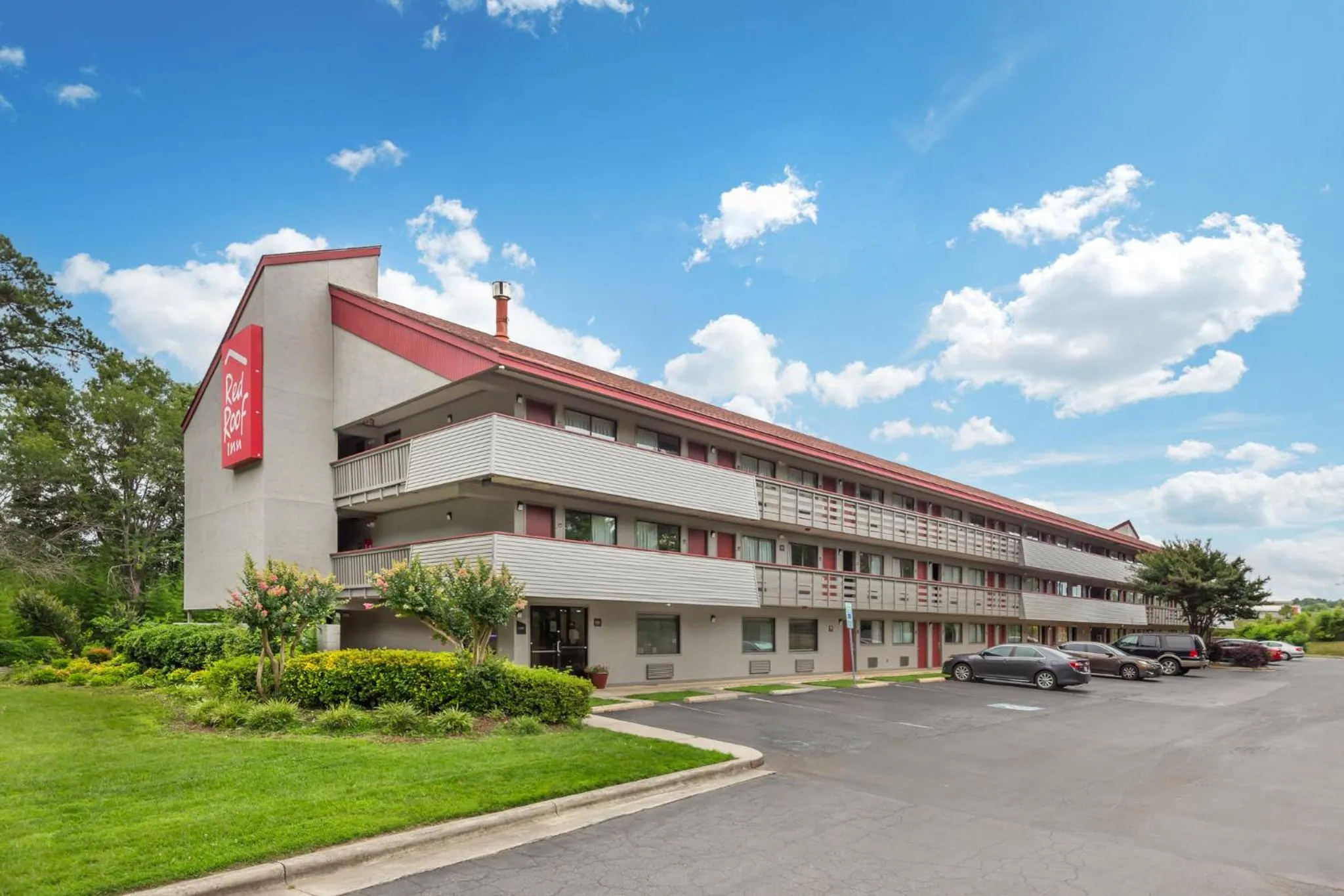 Property building in Red Roof Inn Durham - Duke Univ Medical Center