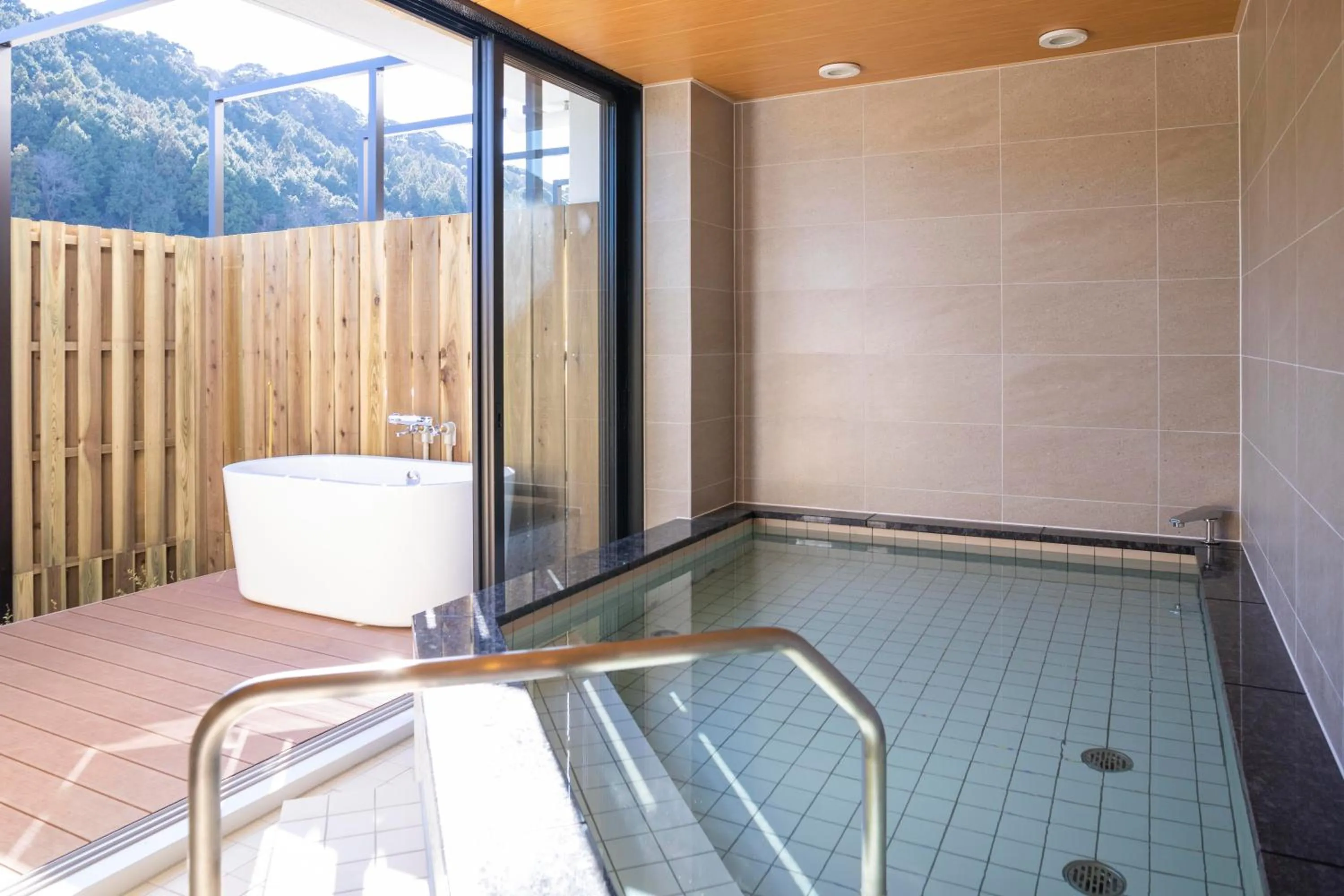 Public Bath in Glamping&Port結