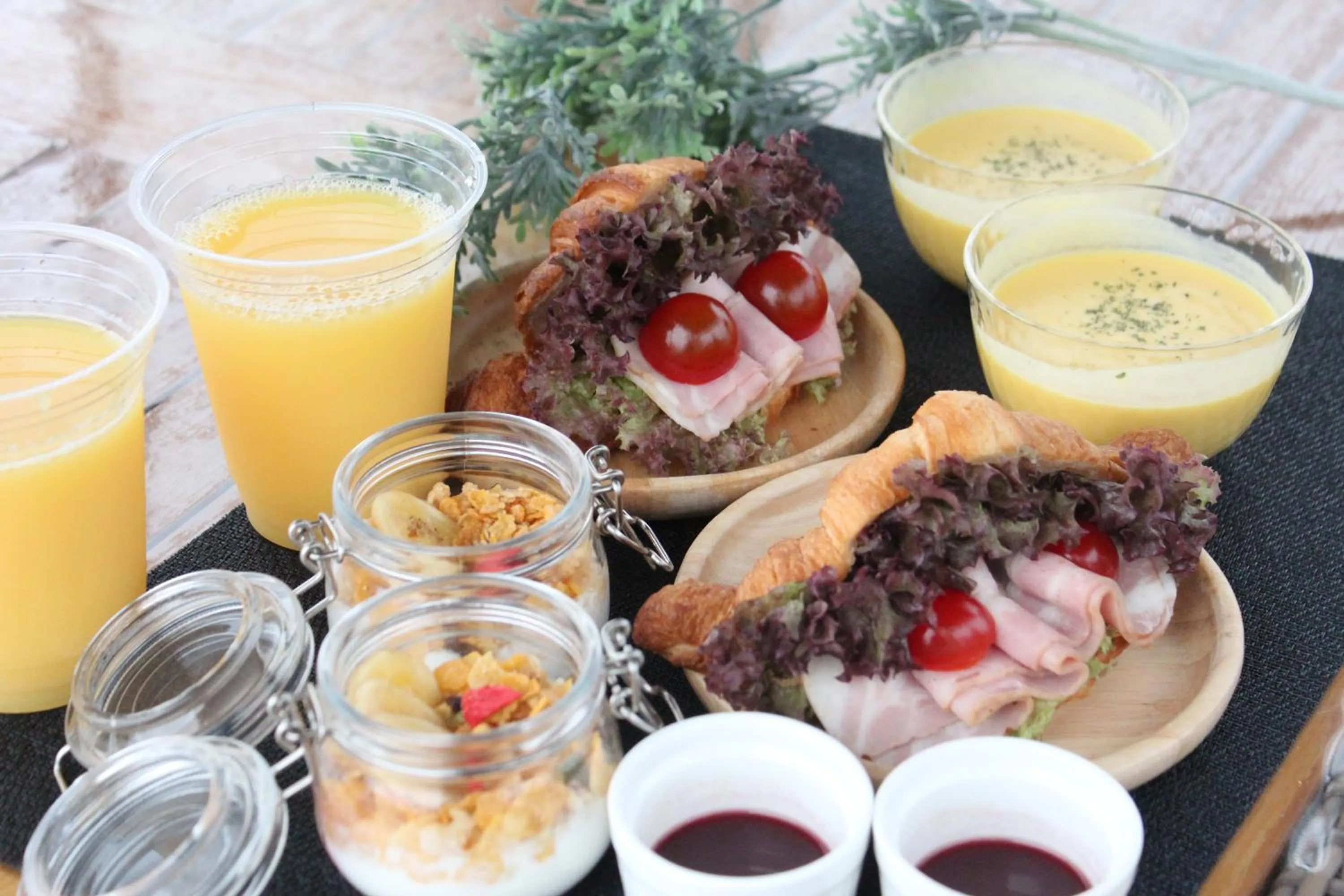 Food and drinks in Glamping&Port結