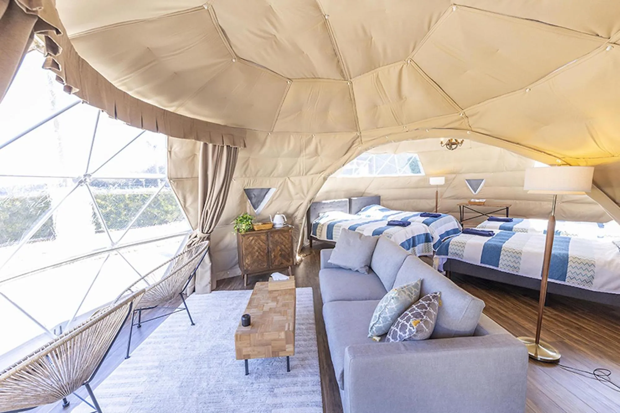 Living room, Bed in Glamping&Port結