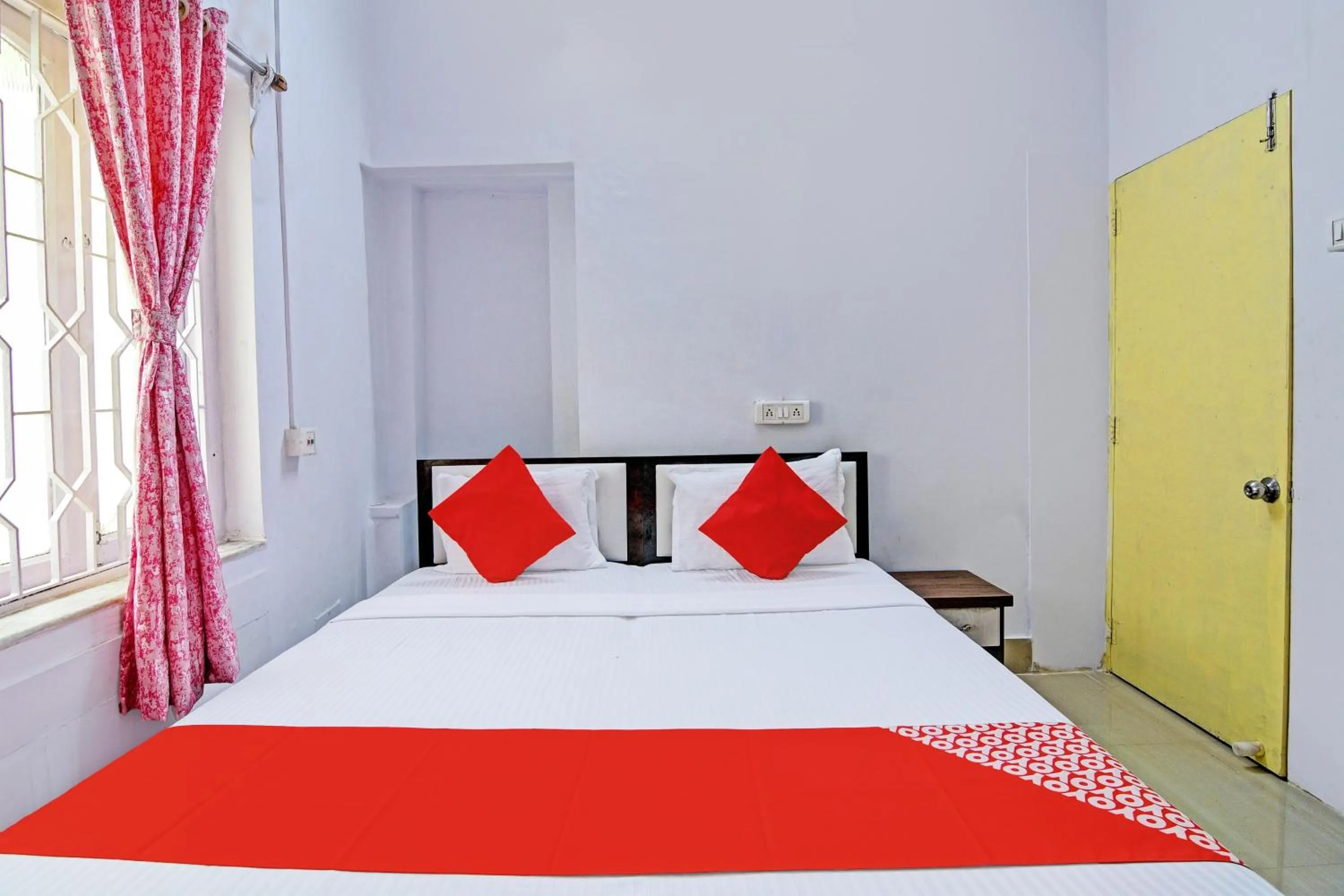 Facade/entrance in Hotel O Annapurna Stay Fusion