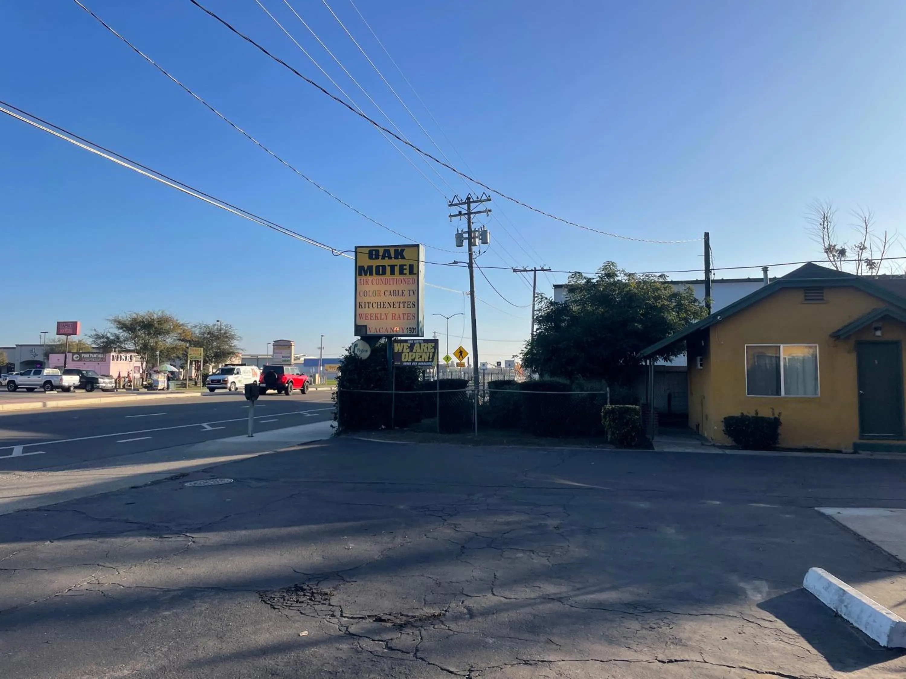 Oak Motel Modesto CA