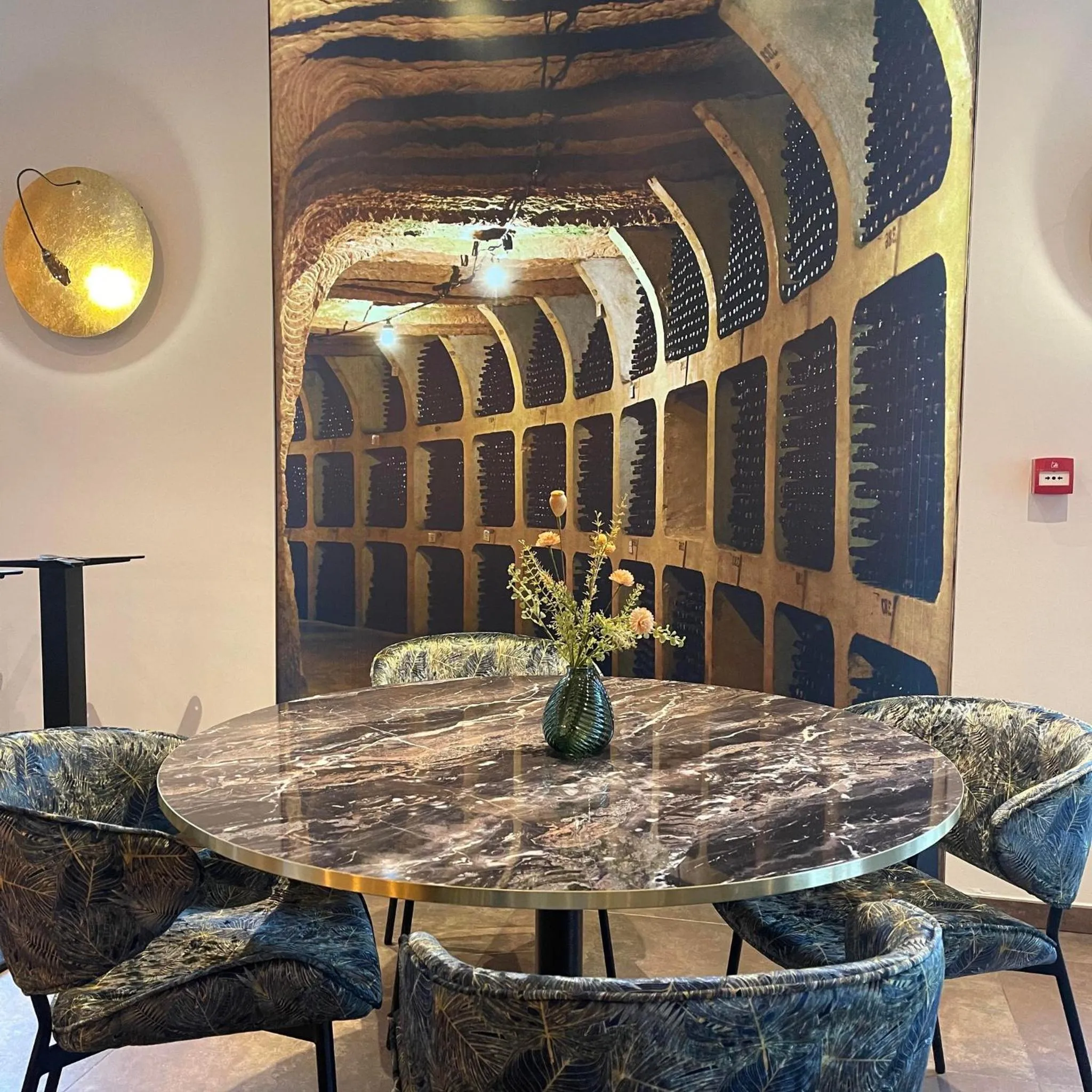 Restaurant/places to eat in Hotel de Boskar Houthalen