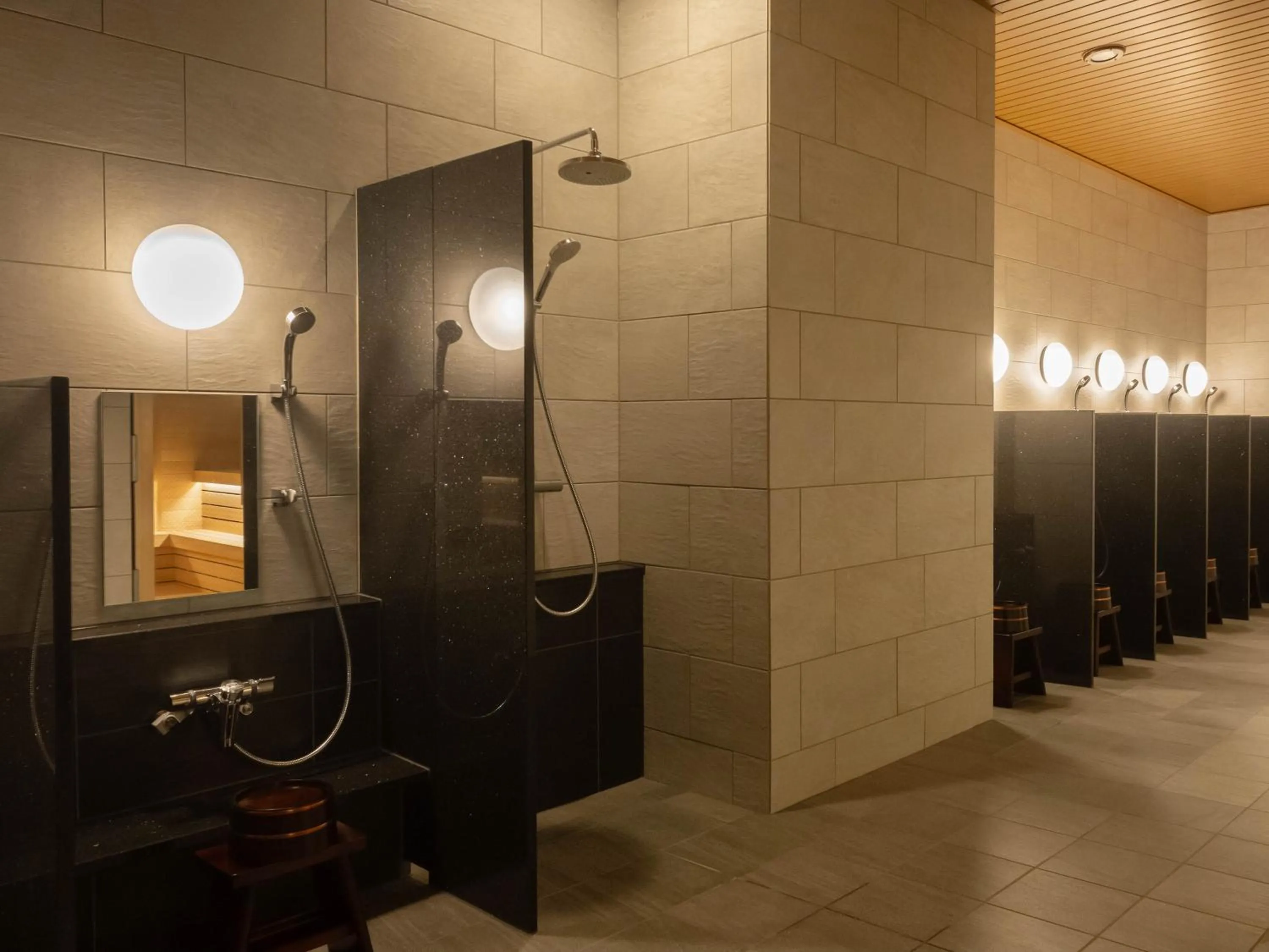 Public Bath in Loisir Hotel Kyoto Toji