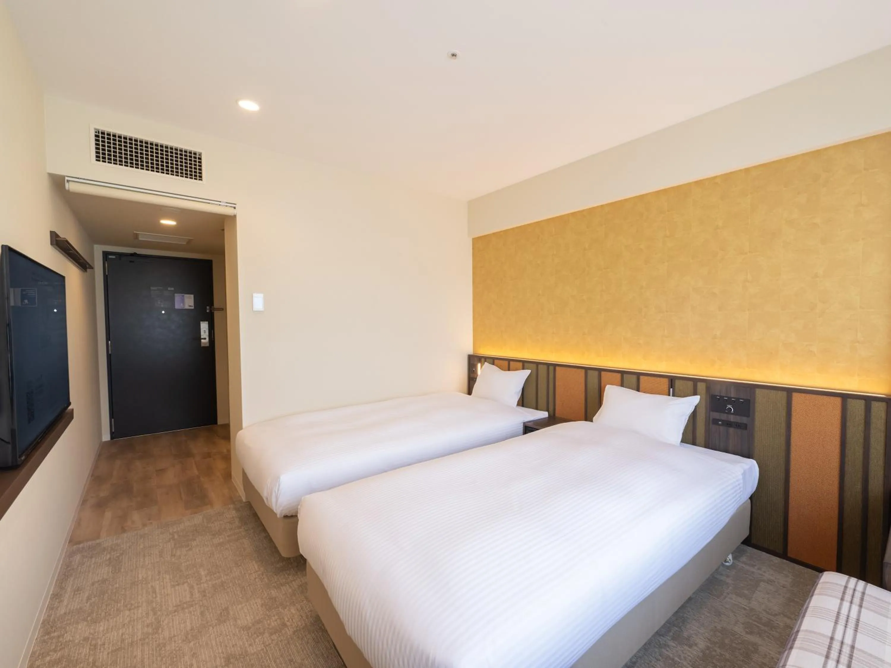 Photo of the whole room, Bed in Loisir Hotel Kyoto Toji