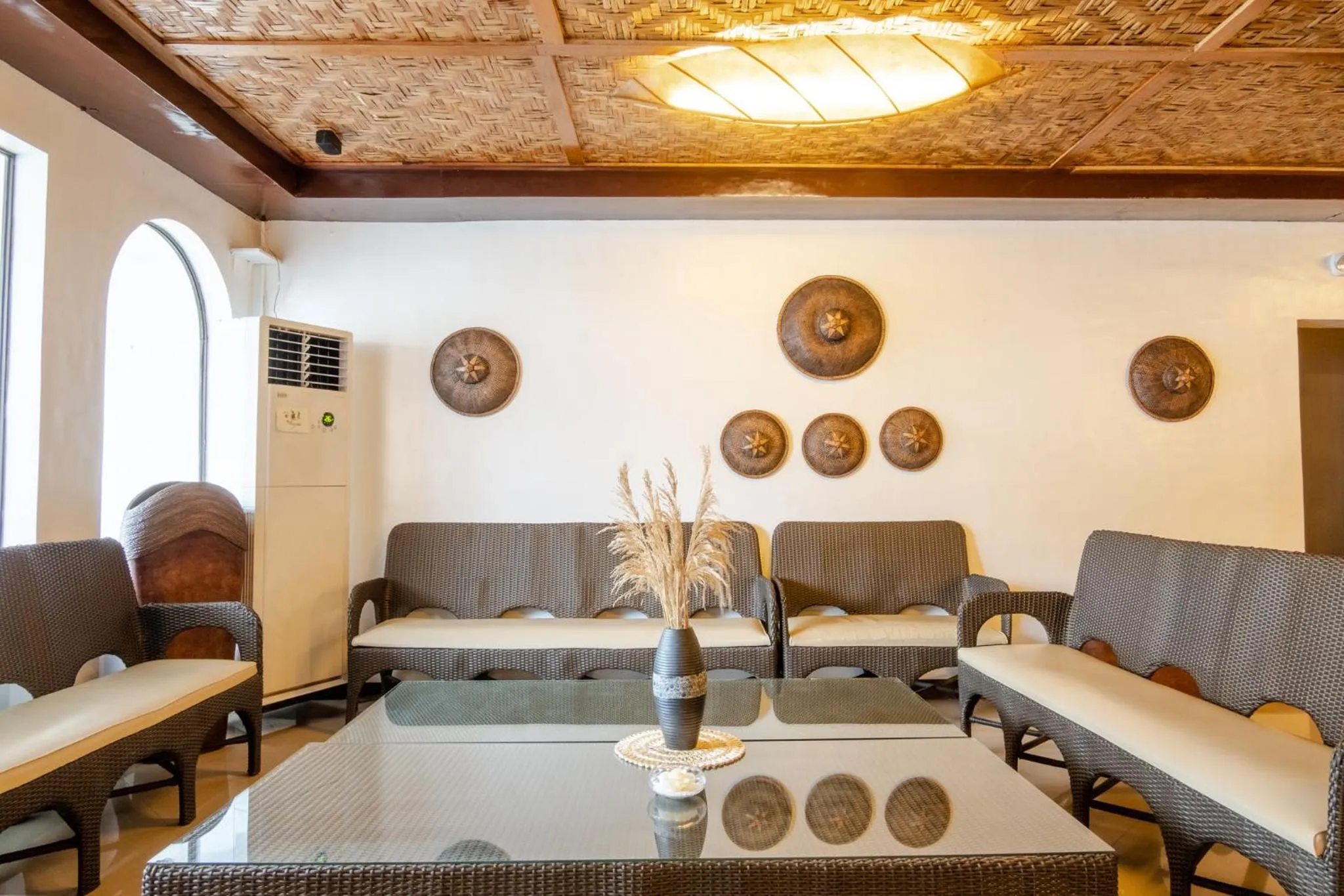 Spa and wellness centre/facilities in Public House Hostel