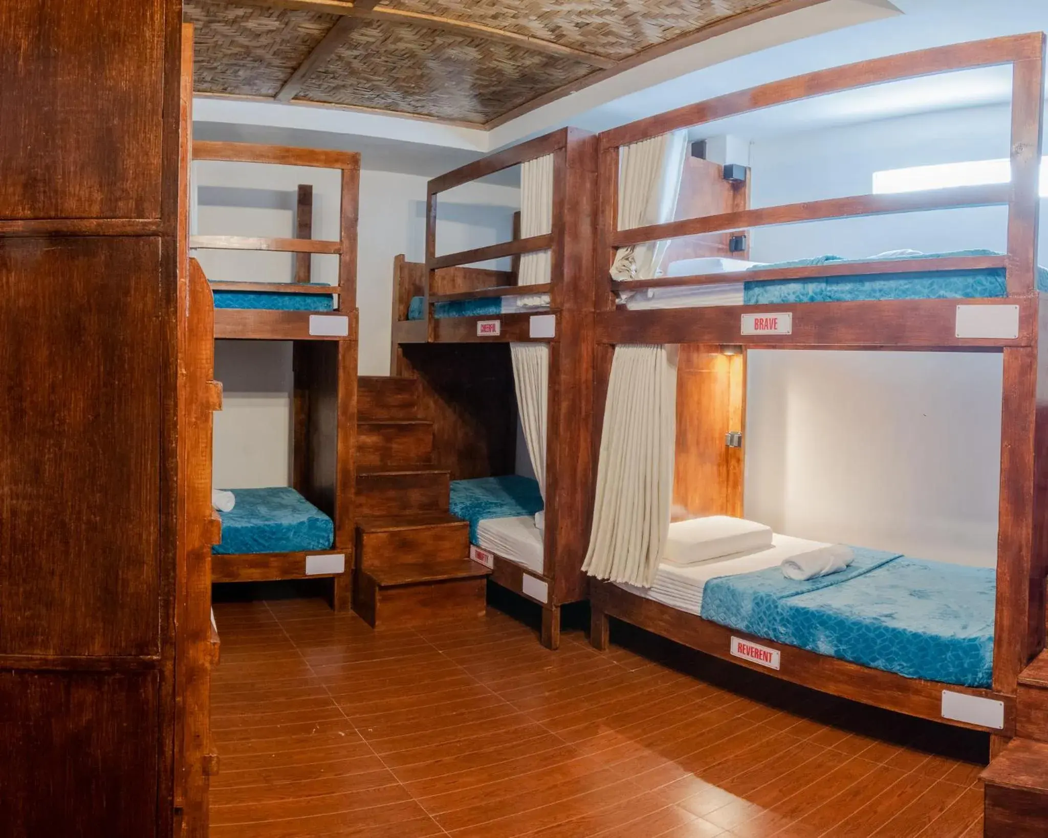 Public House Hostel Public House Hostel