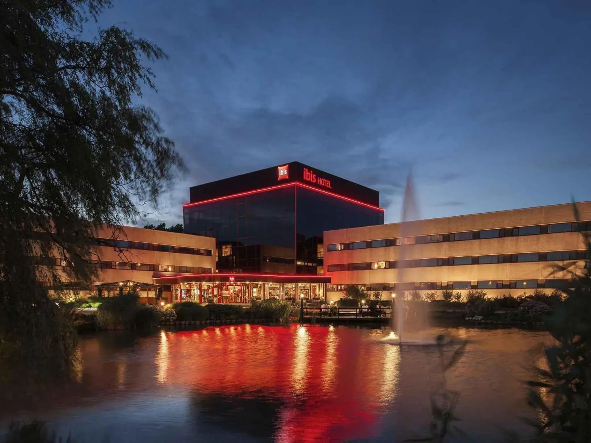 Restaurant/places to eat in Ibis Schiphol Amsterdam Airport Restaurant/places to eat in Ibis Schiphol Amsterdam Airport