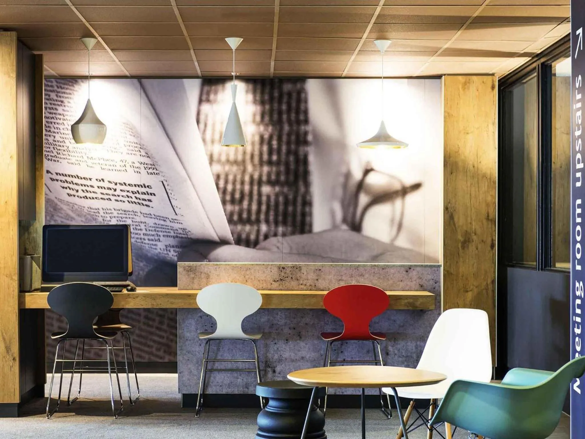 Meeting/conference room in Ibis Schiphol Amsterdam Airport