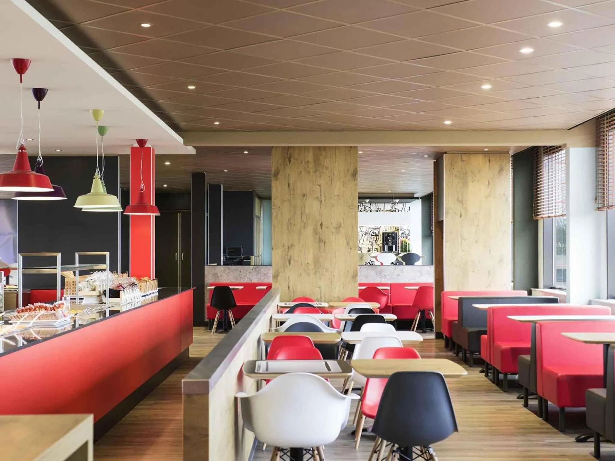 Restaurant/places to eat in Ibis Schiphol Amsterdam Airport
