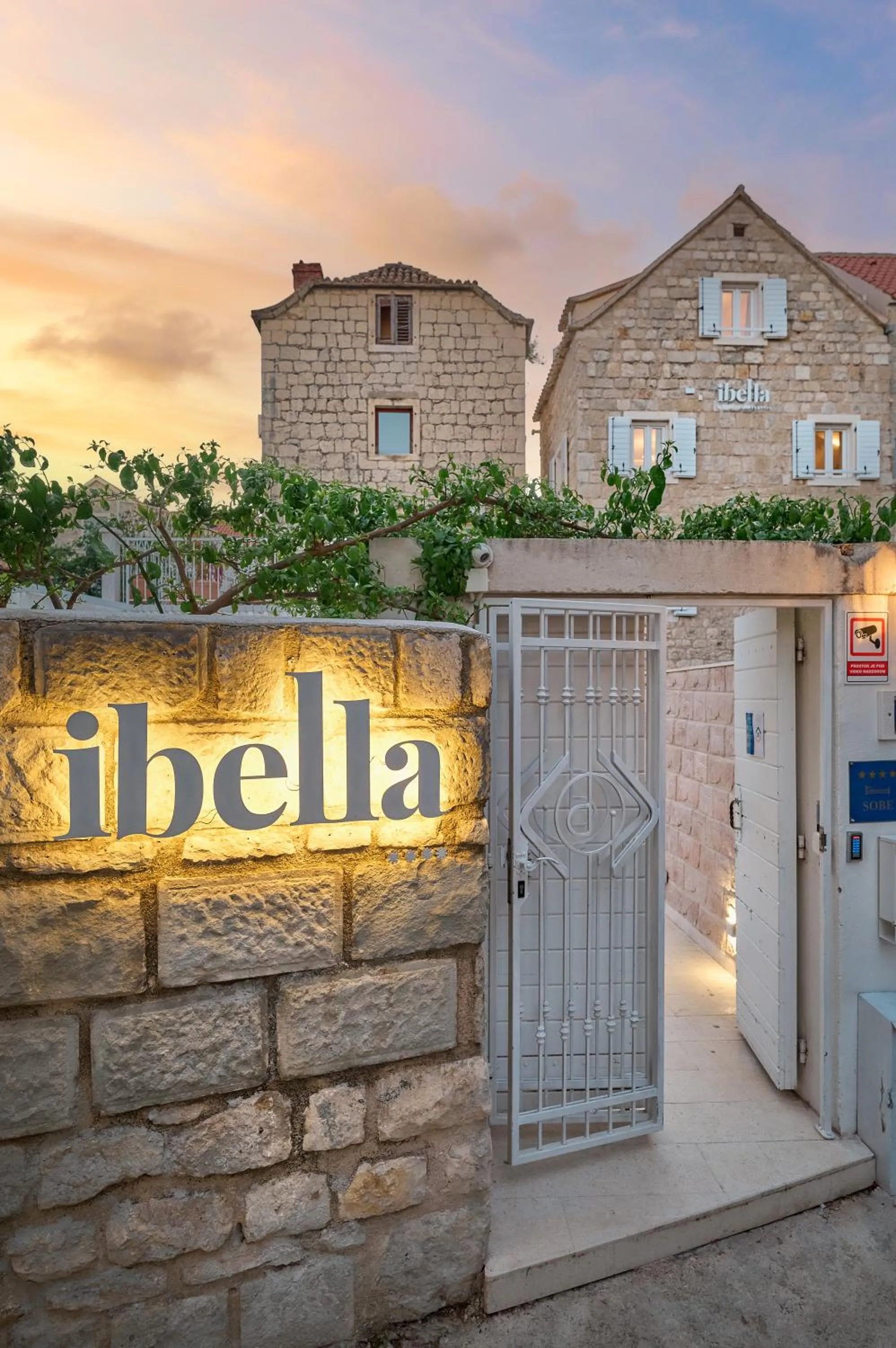 Ibella Boutique Rooms