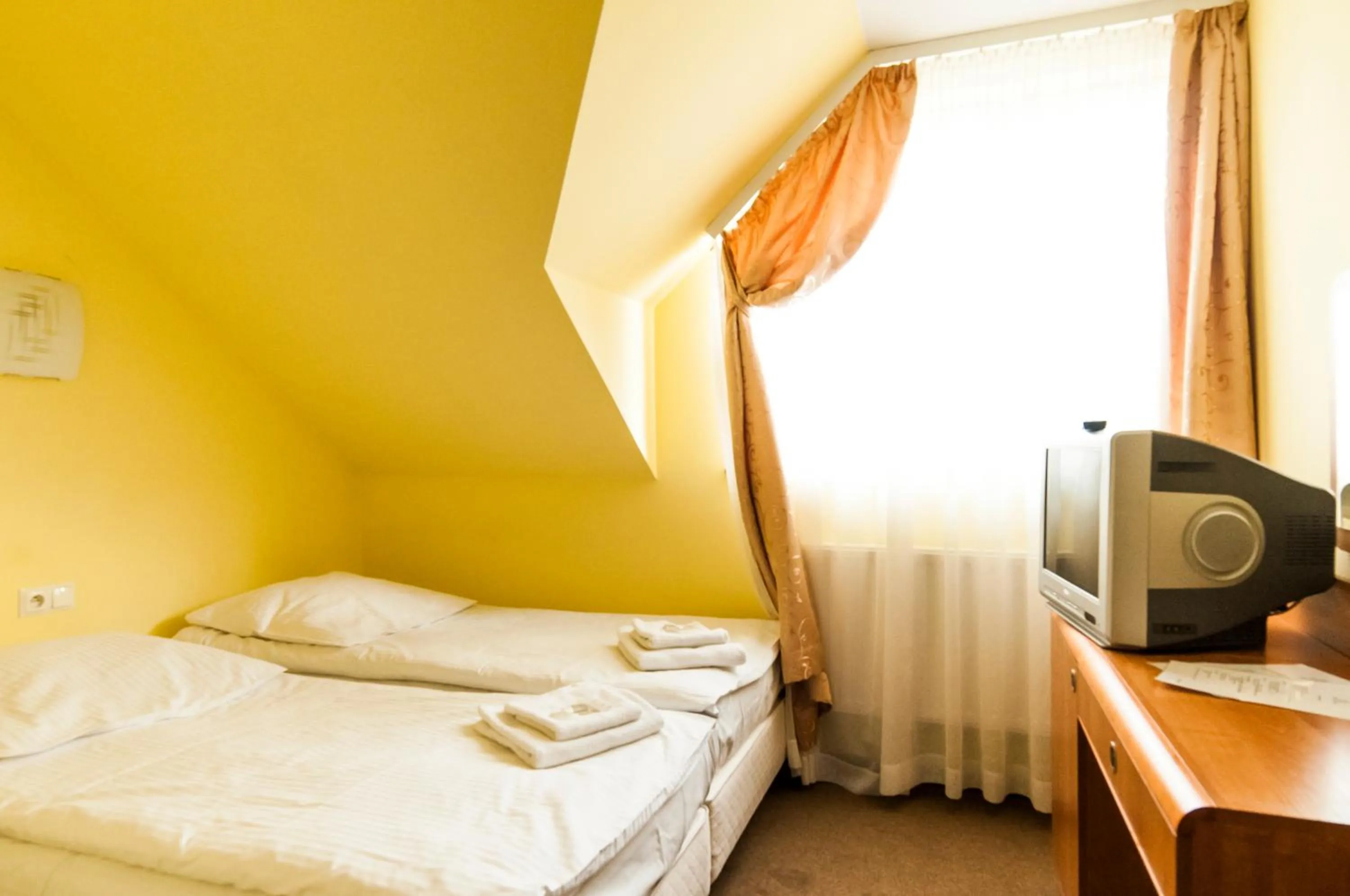 Day, Bed in Hotel Oleńka