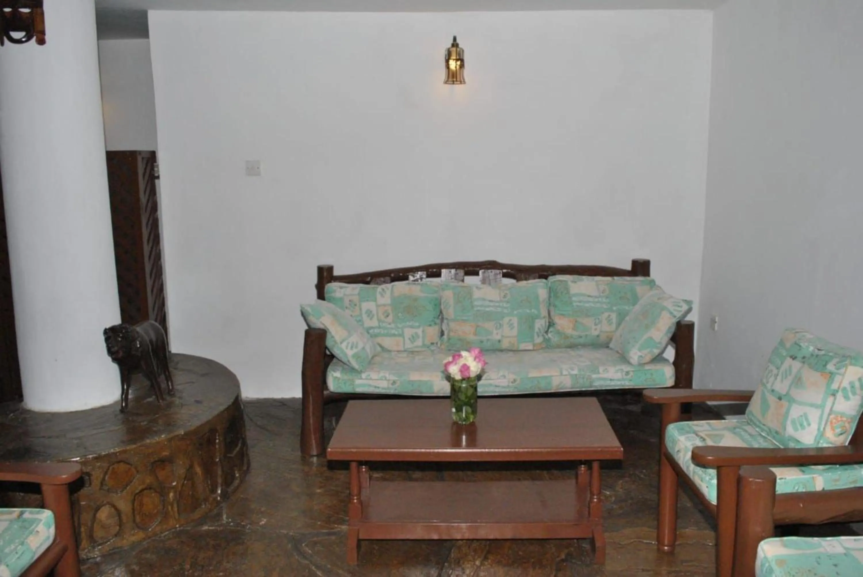 Seating area in Sonnie House Diani