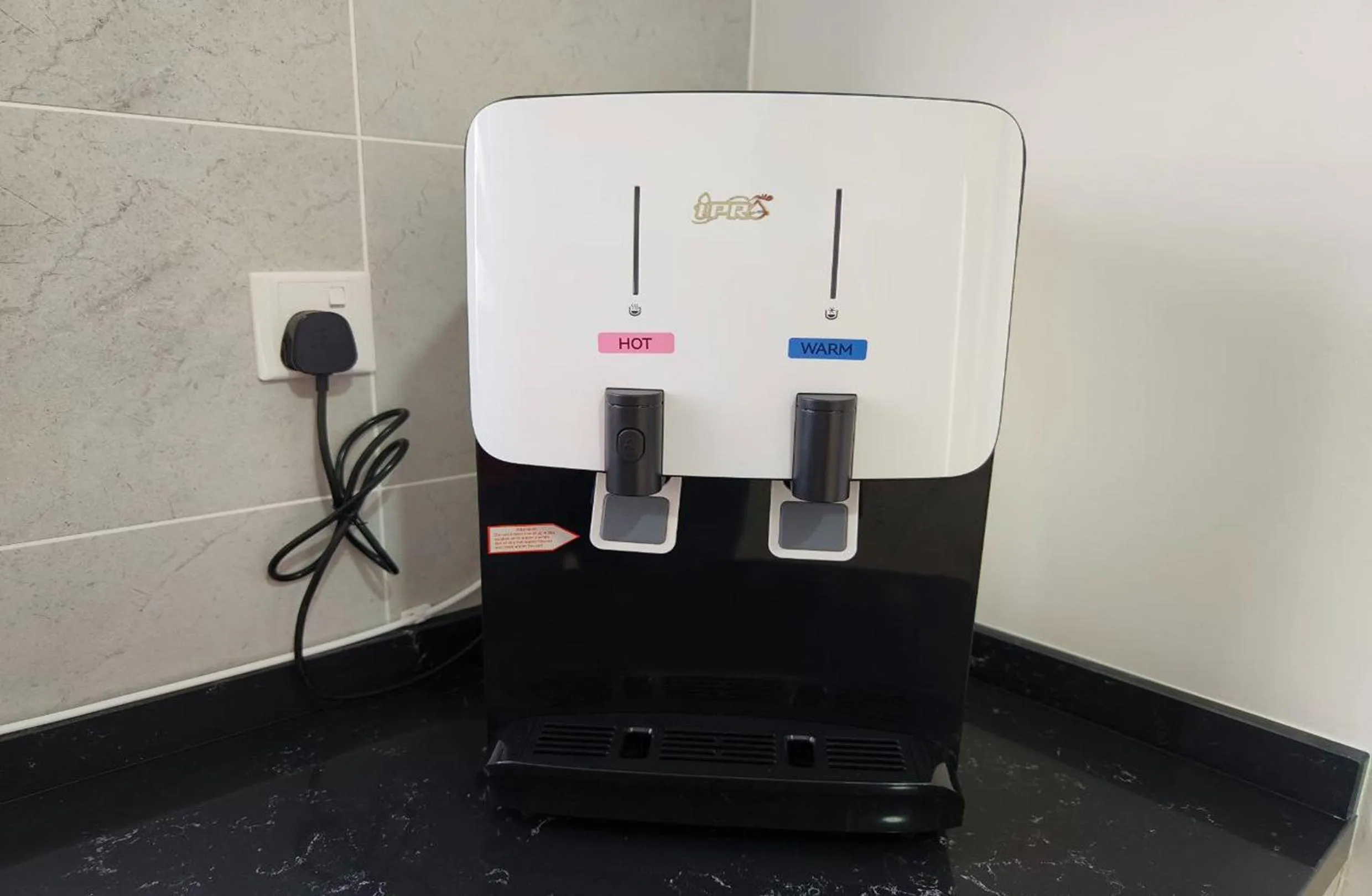 kitchen in Twin Tower Johor Bahru by Glex