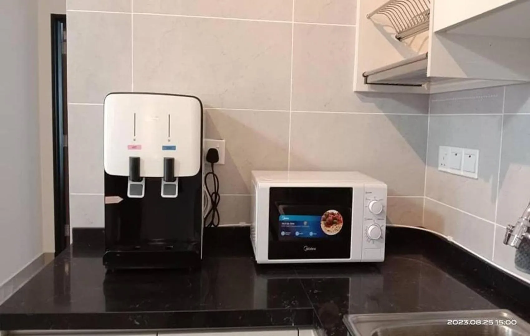 Kitchen or kitchenette in Twin Tower Johor Bahru by Glex