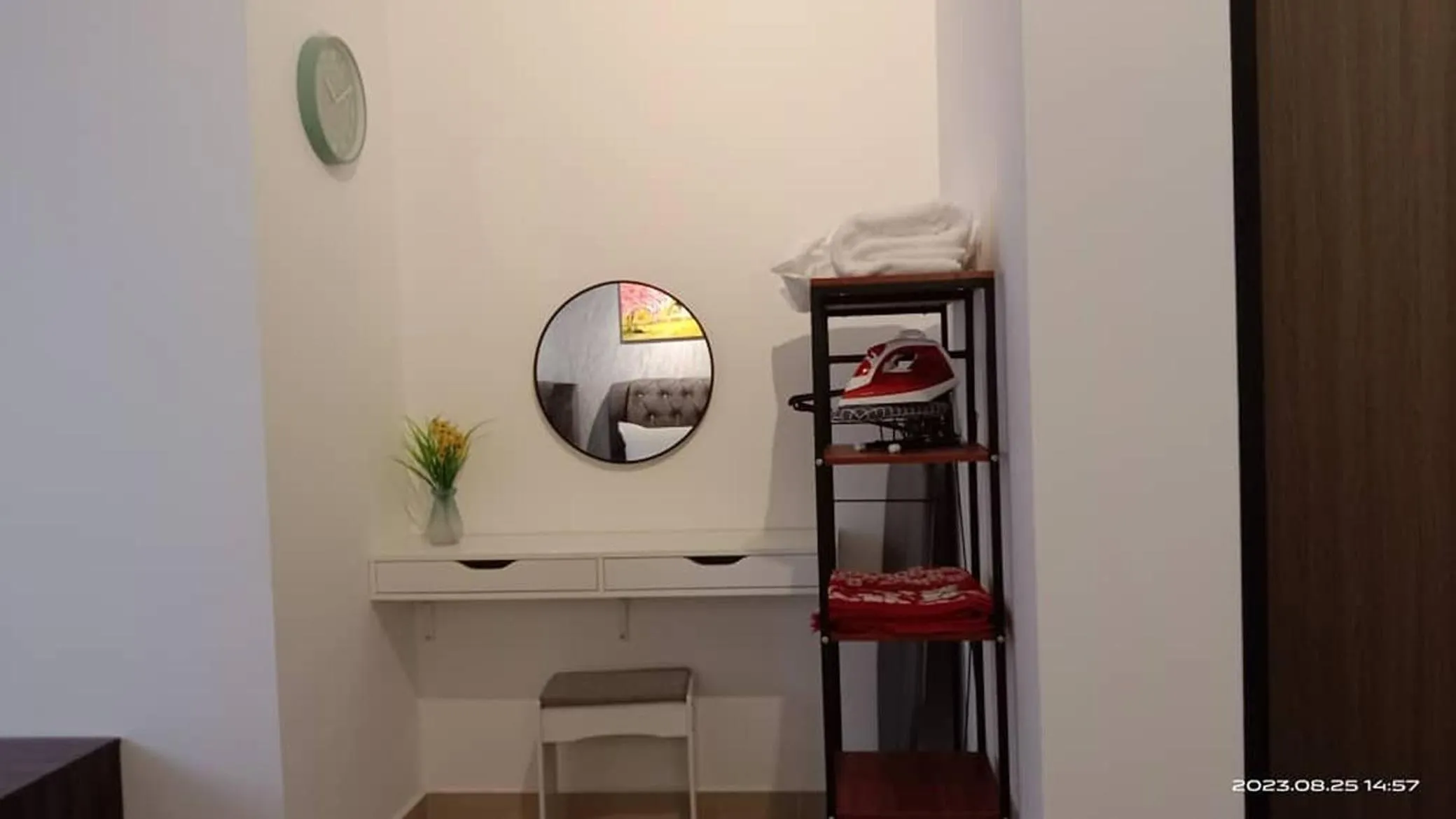 Kitchen or kitchenette in Twin Tower Johor Bahru by Glex