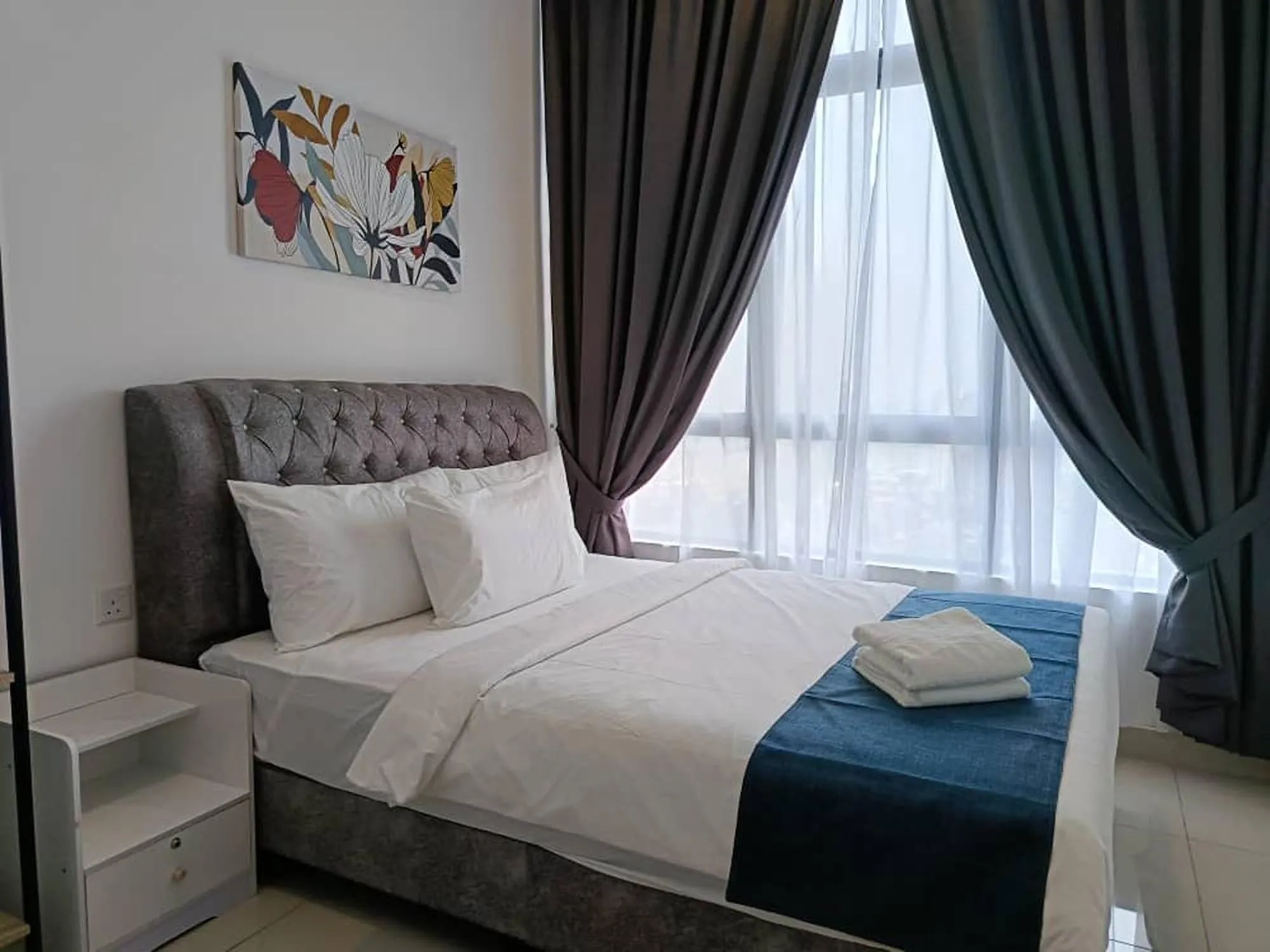 Photo of the whole room, Bed in Twin Tower Johor Bahru by Glex