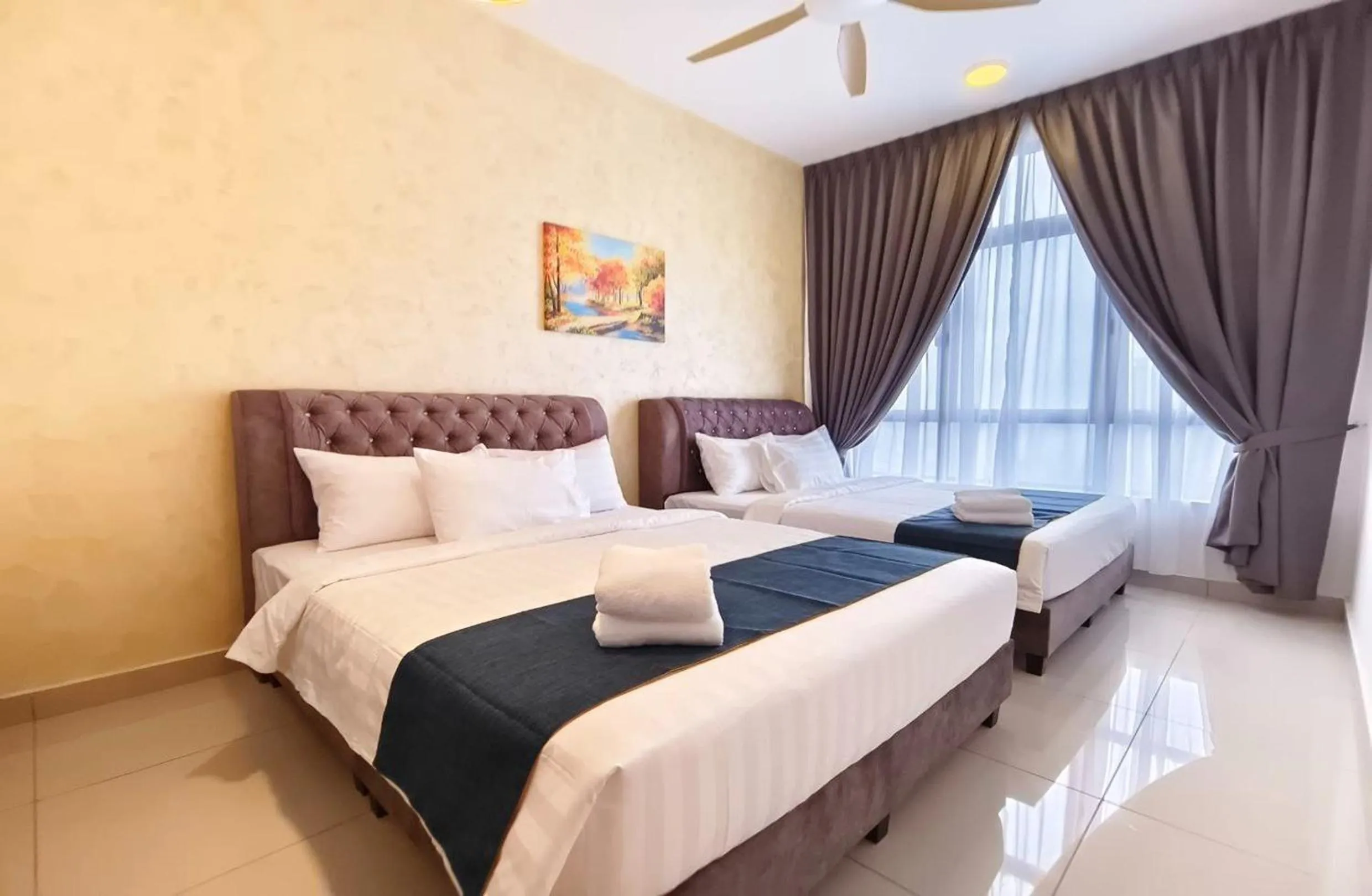 Photo of the whole room, Bed in Twin Tower Johor Bahru by Glex