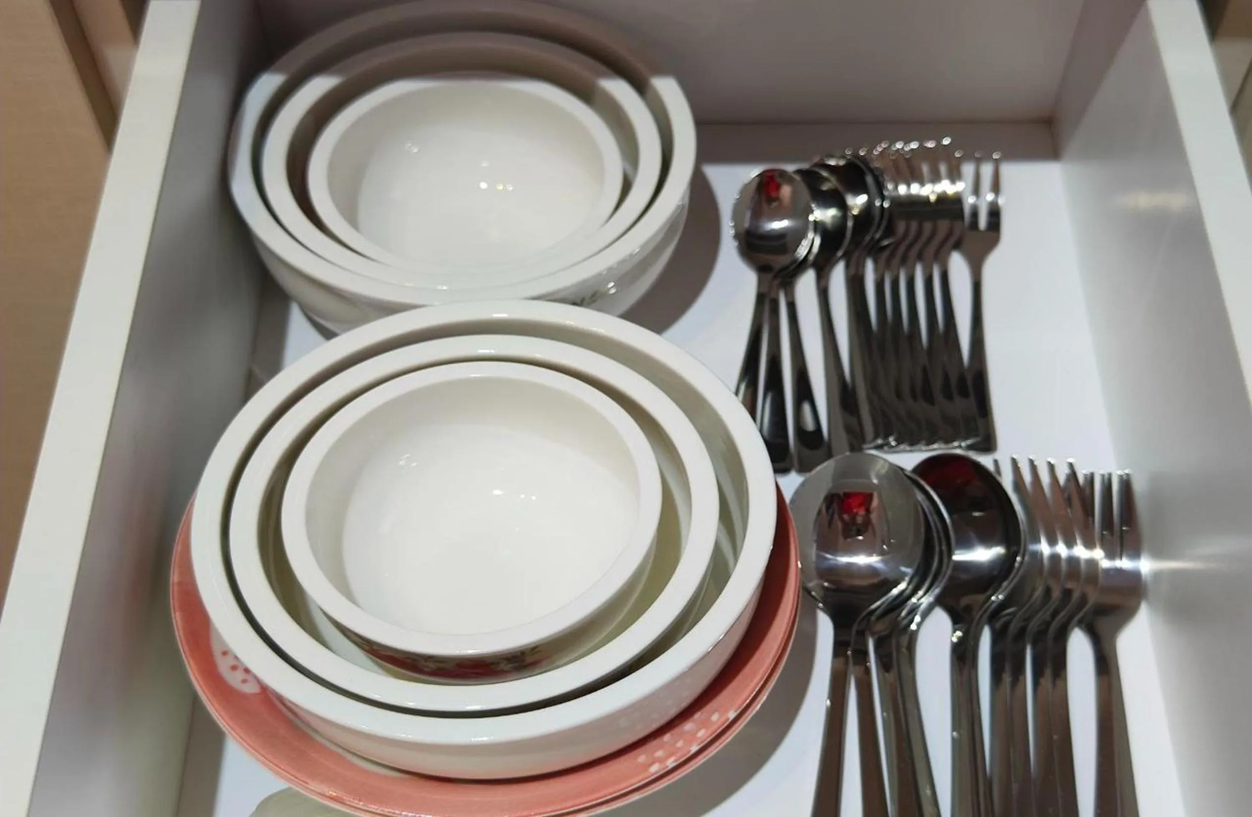 Food and drinks in Twin Tower Johor Bahru by Glex