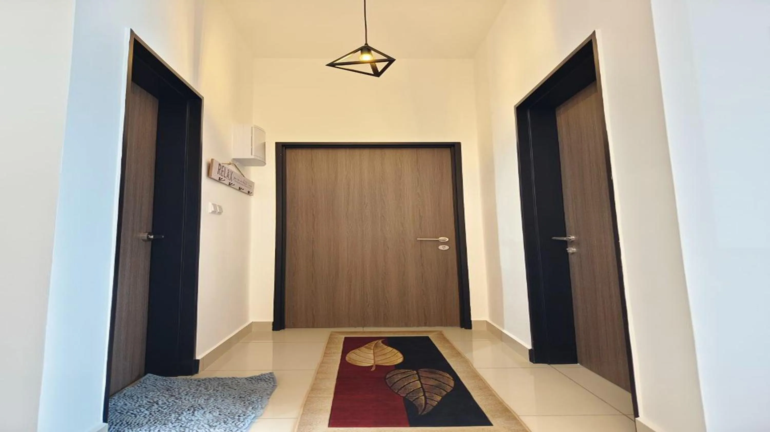 Photo of the whole room in Twin Tower Johor Bahru by Glex