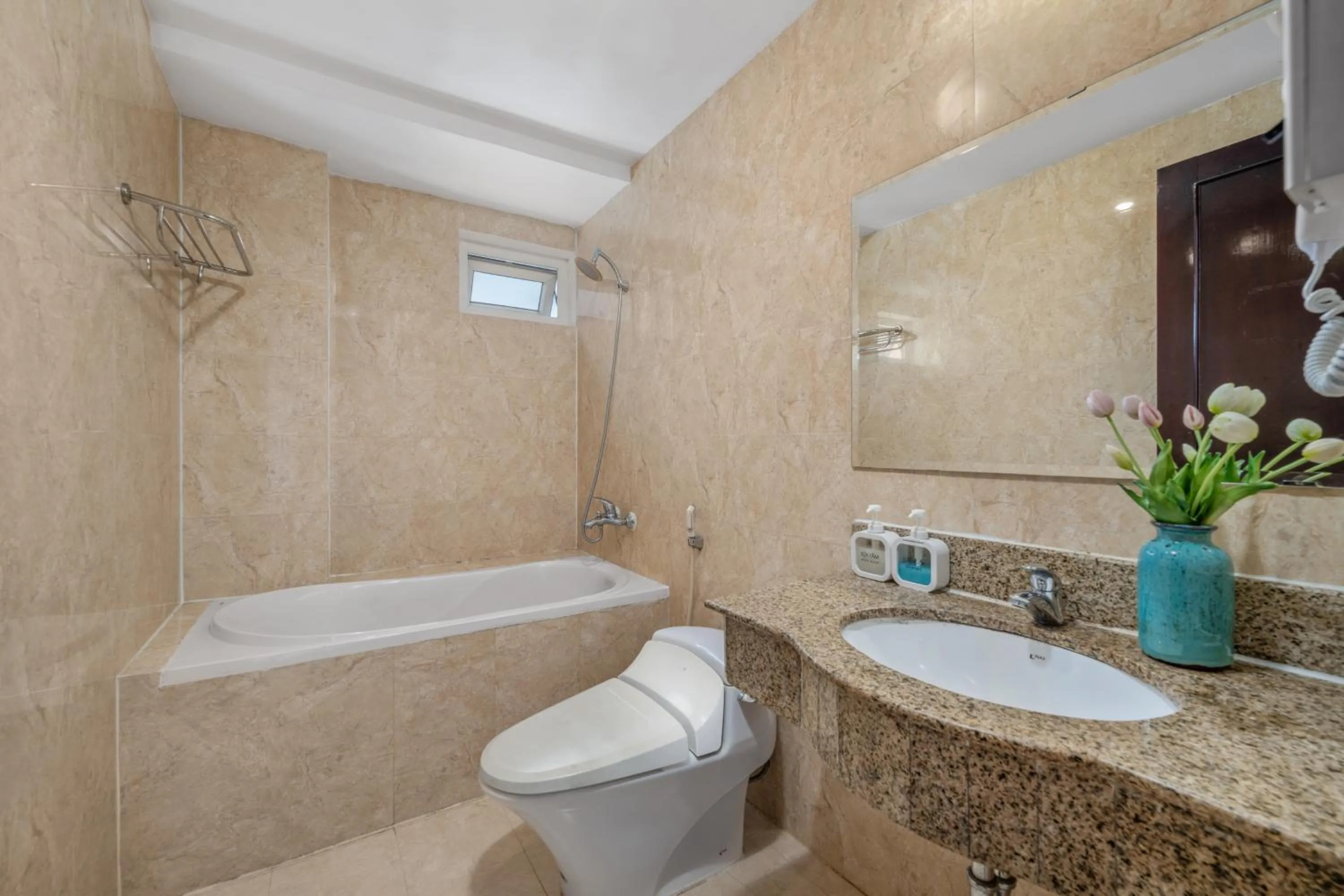 Shower in Vina Hotel Hue