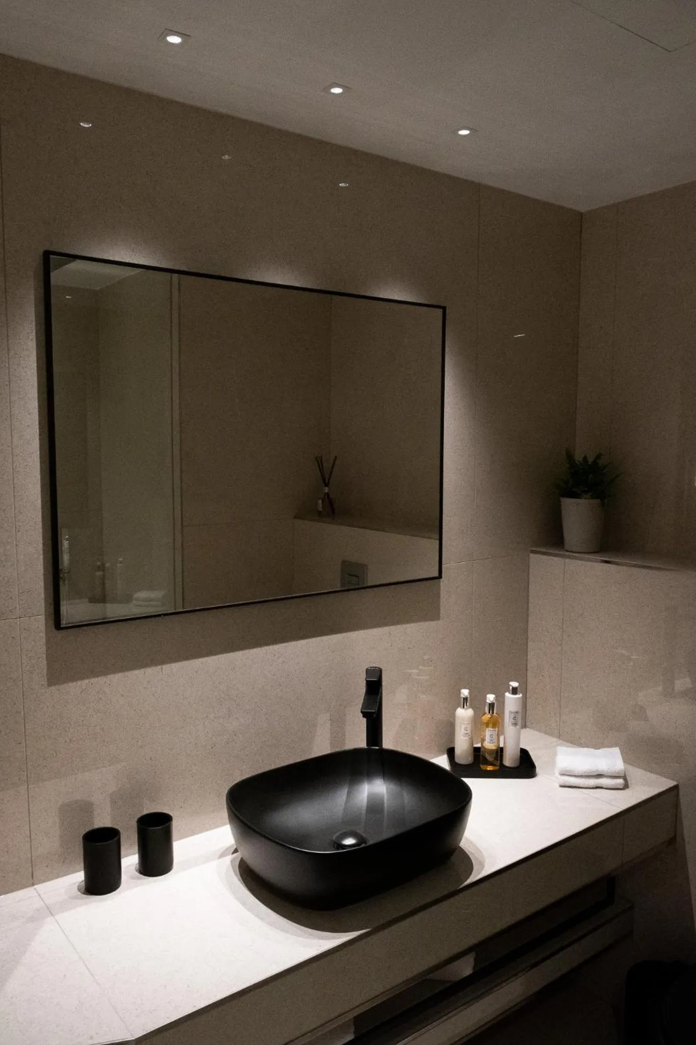 Bathroom in Deep Blu Boutique Hotel