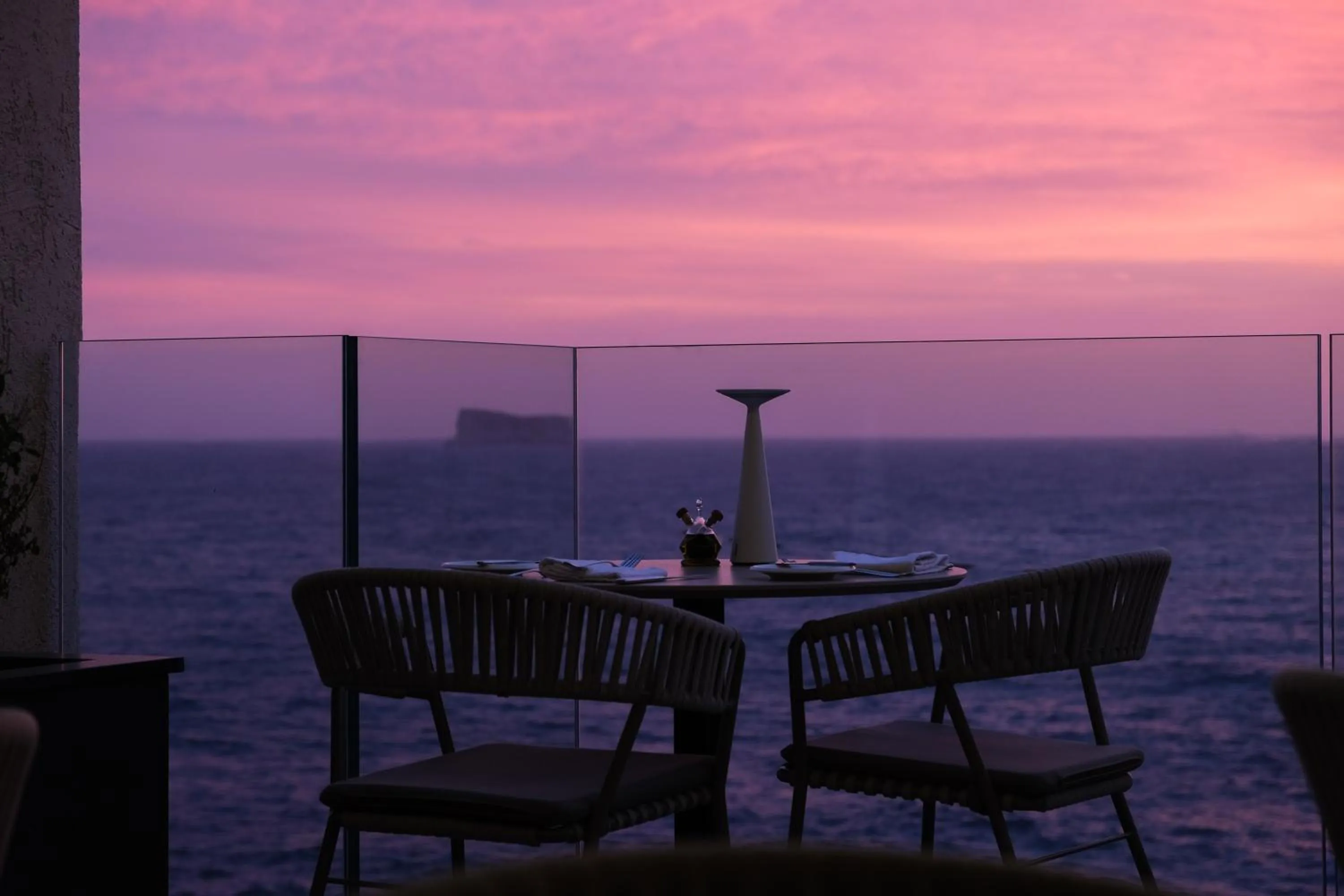 Dining area in Deep Blu Boutique Hotel