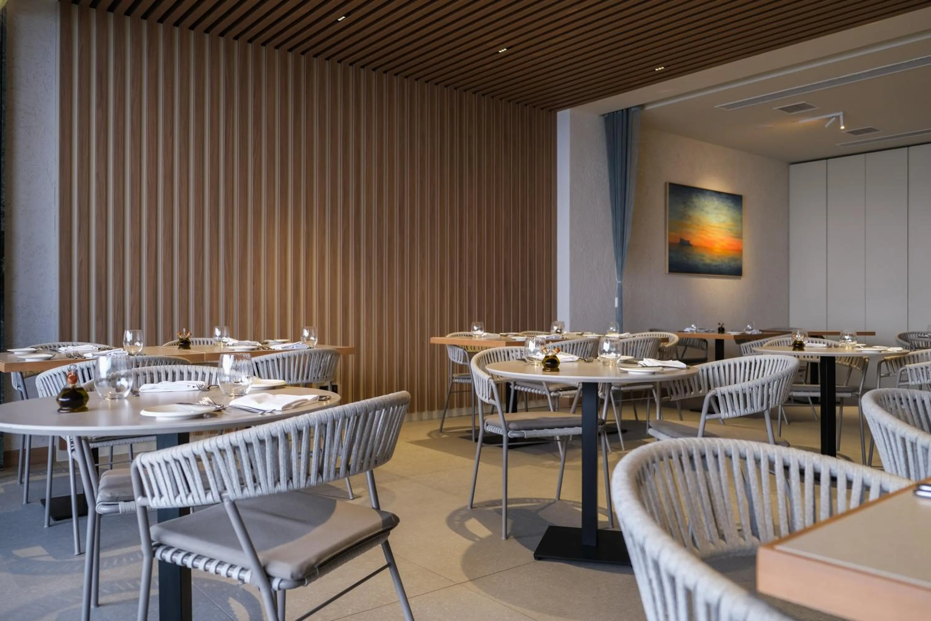 Restaurant/places to eat in Deep Blu Boutique Hotel