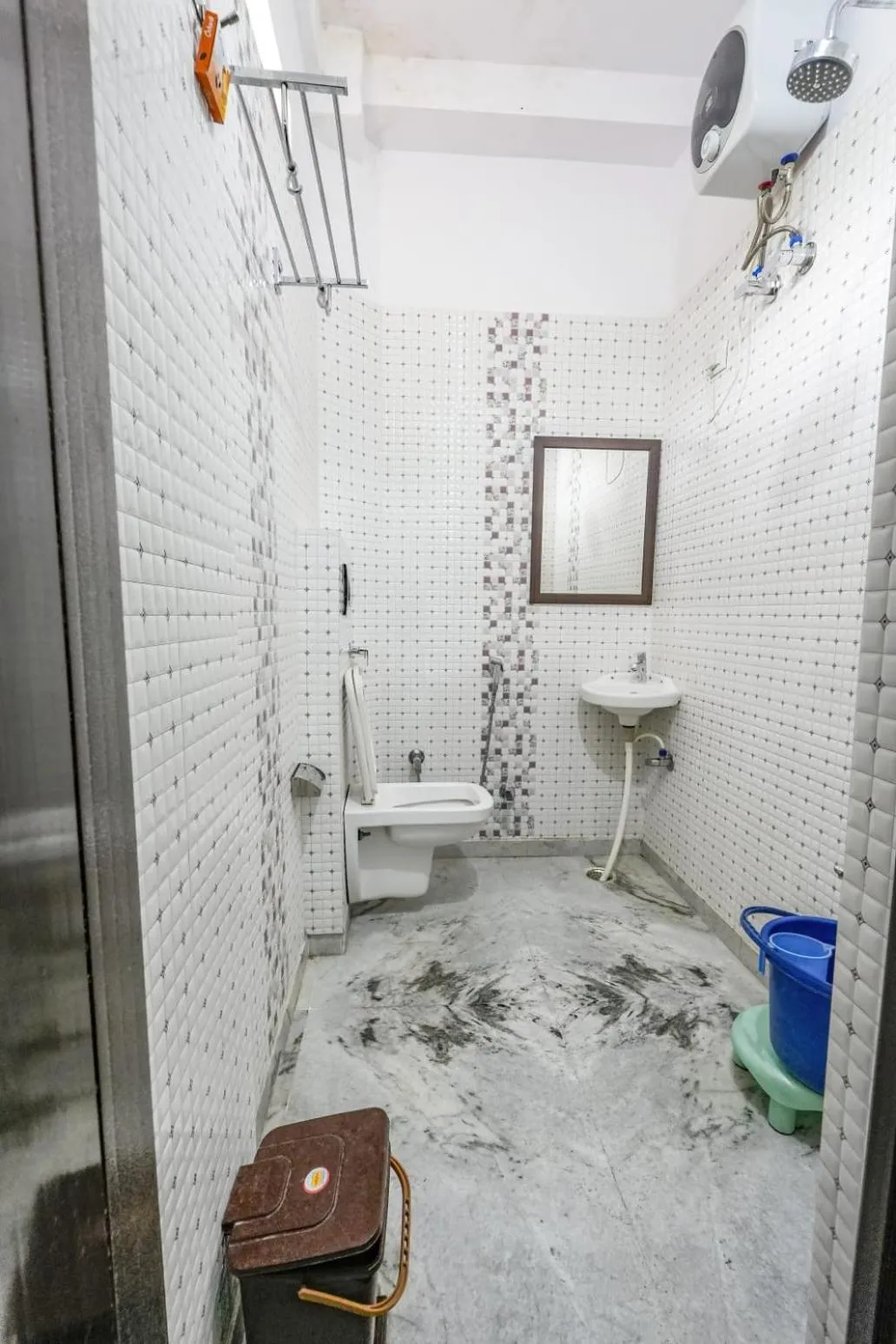 Bathroom in Hotel Bawarri Haveli