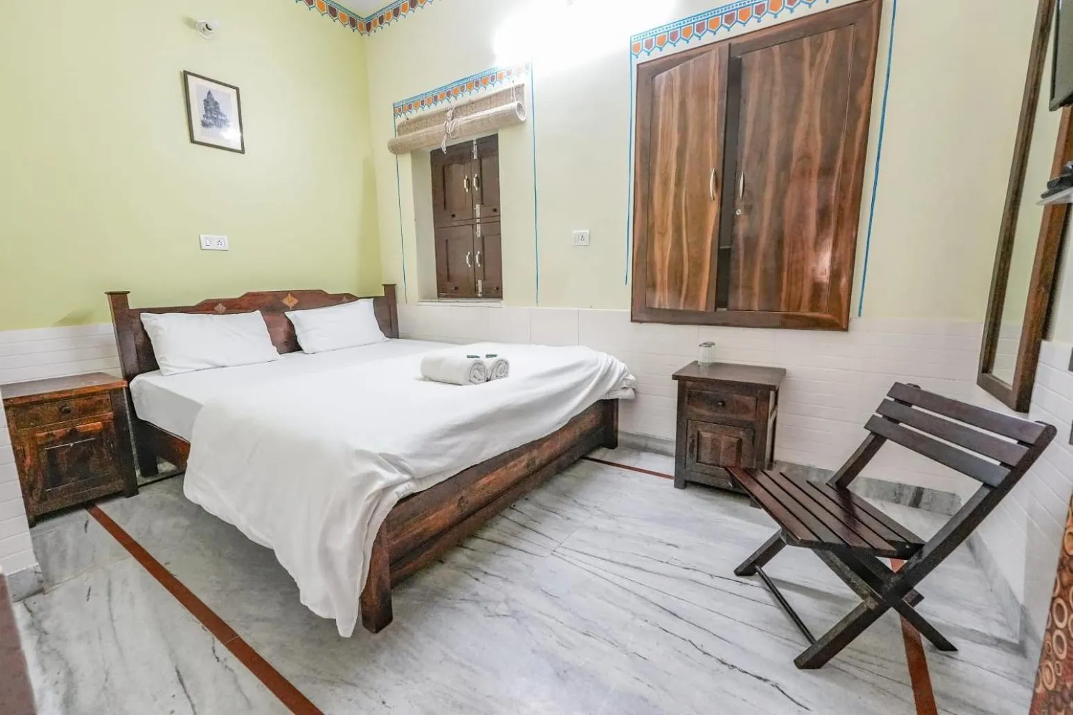 Bedroom, Bed in Hotel Bawarri Haveli