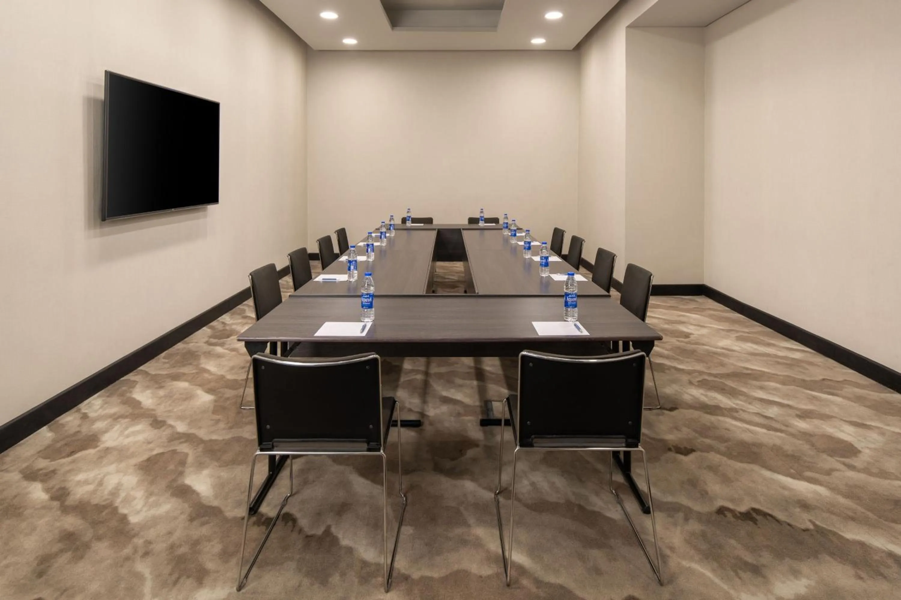 Meeting/conference room in Four Points by Sheraton Lagos
