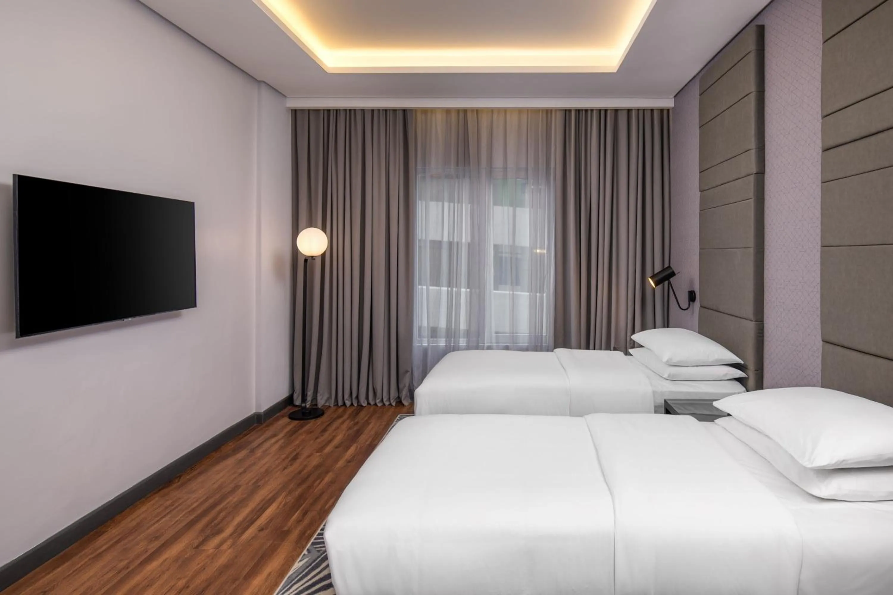 Bedroom, Bed in Four Points by Sheraton Lagos