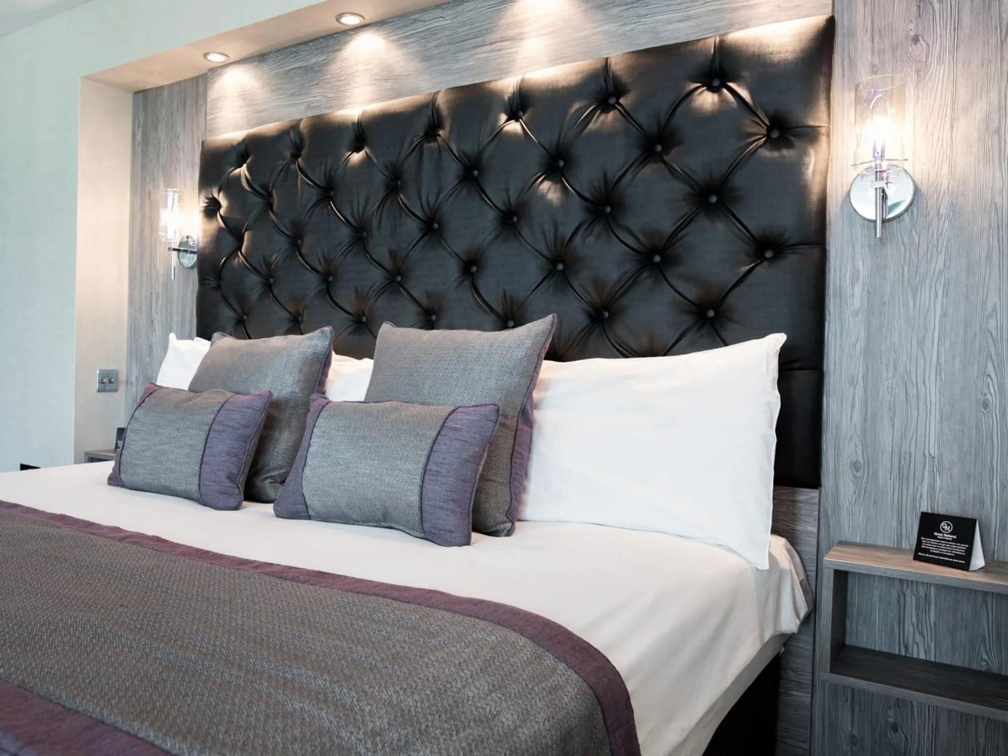 Bedroom, Bed in The Grand Hotel