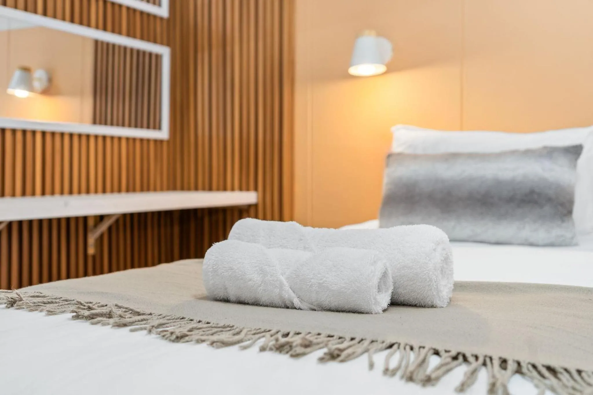 Other, Bed in Mayfair Luxury 212