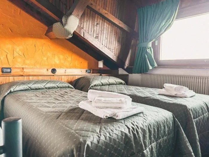 Bed in Hotel Ristorante La Baitina