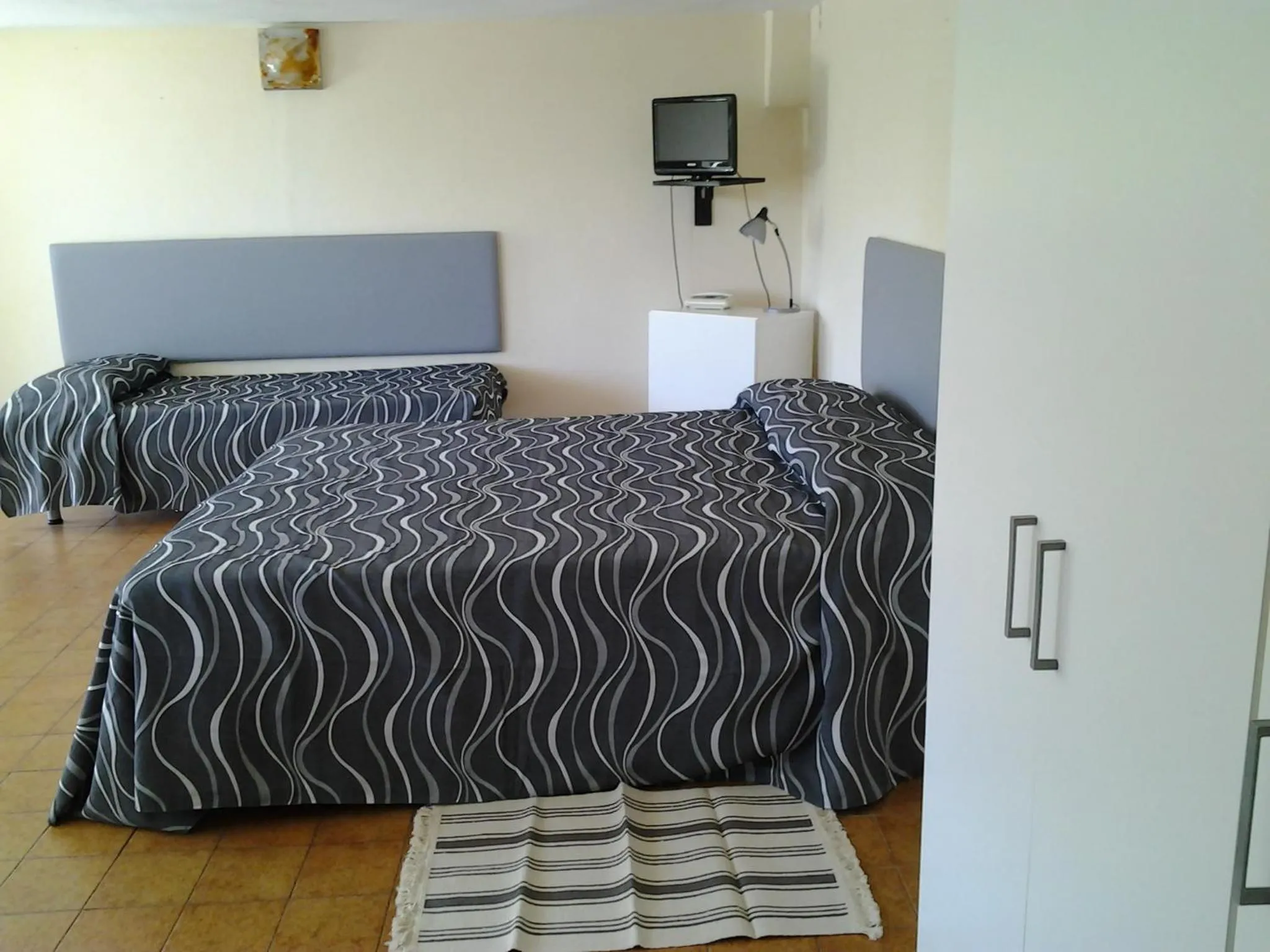 Photo of the whole room, Bed in Residence La Carruba