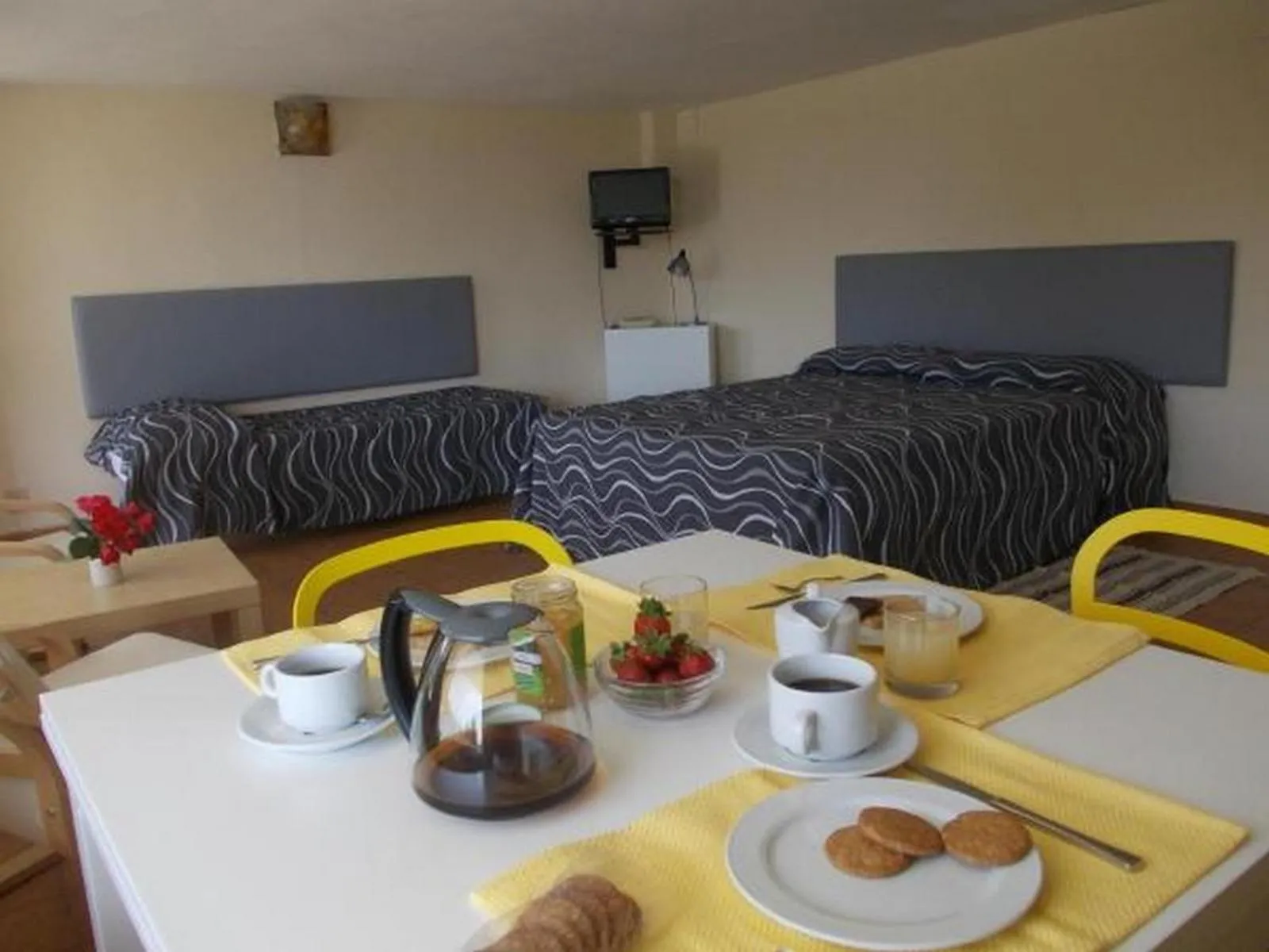 Photo of the whole room, Bed in Residence La Carruba