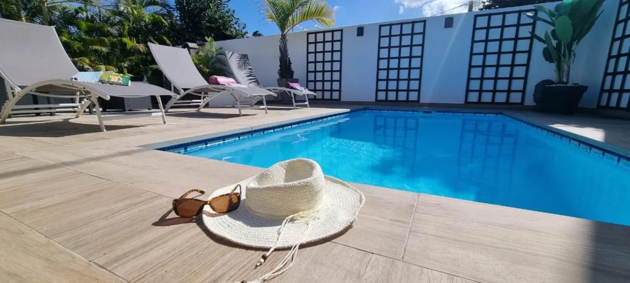 charmante maison avec piscine, idéale famille